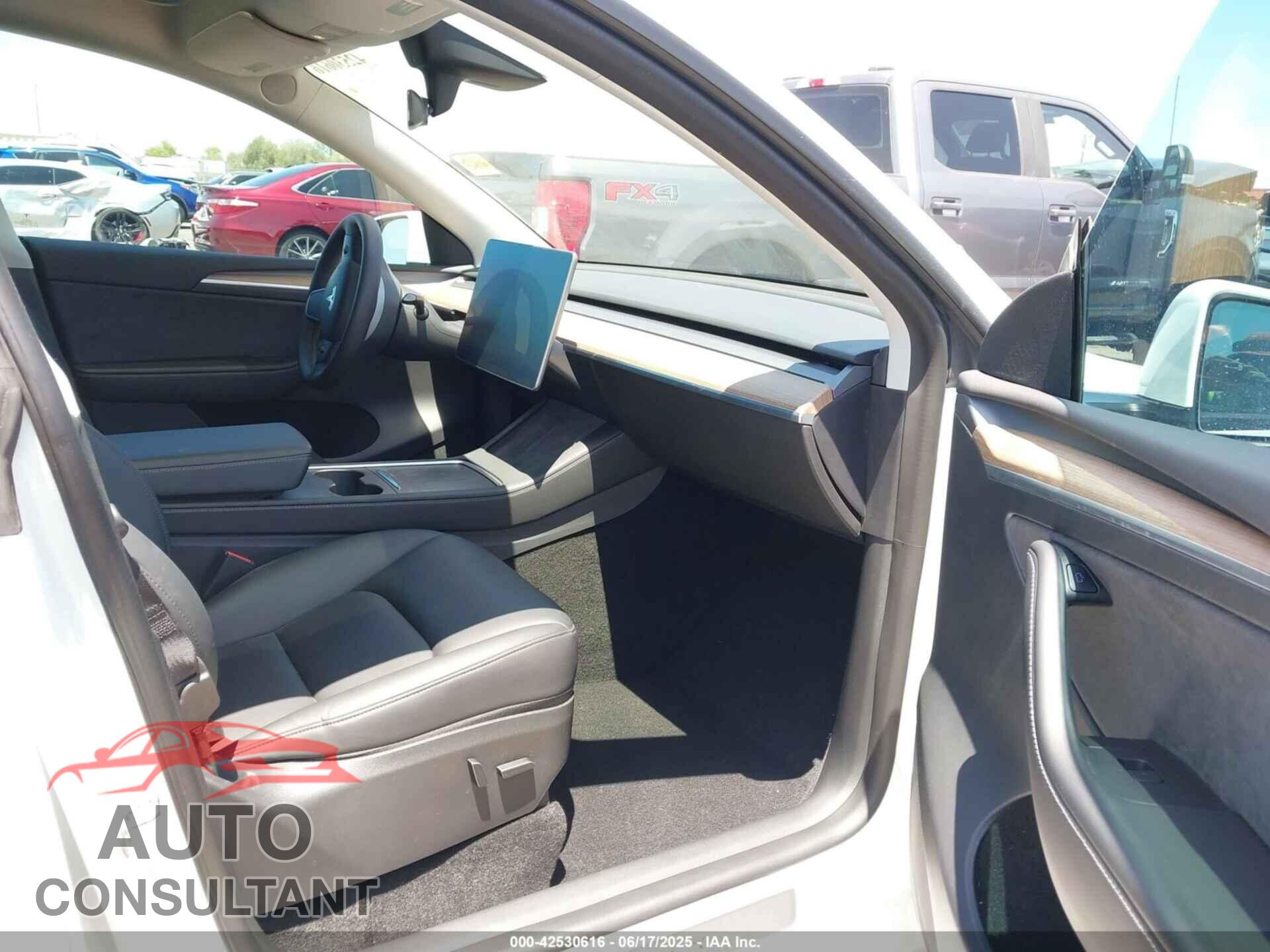 TESLA MODEL Y 2022 - 7SAYGDEEXNA014247