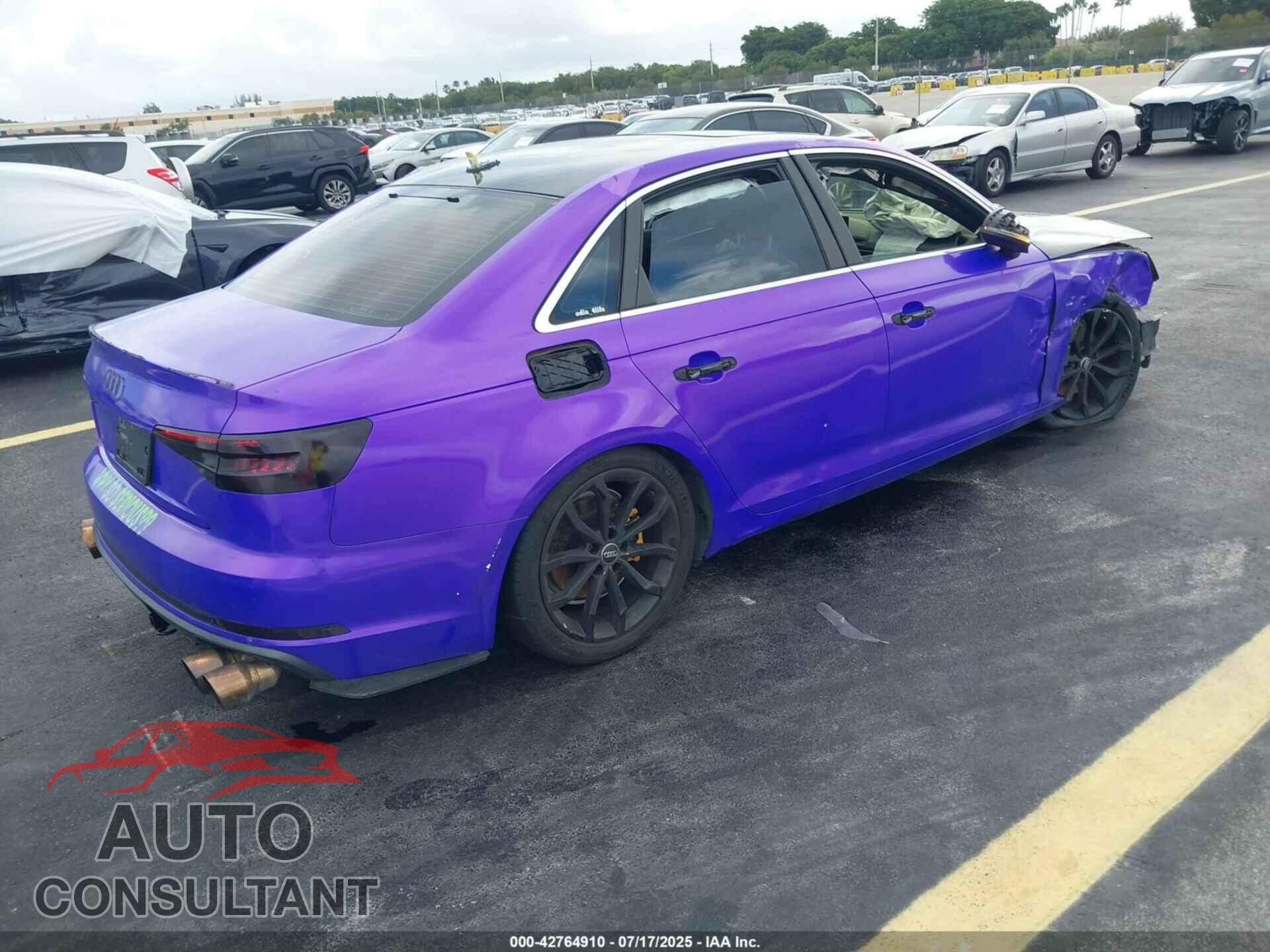 AUDI A4 2019 - WAUGMAF42KA036852