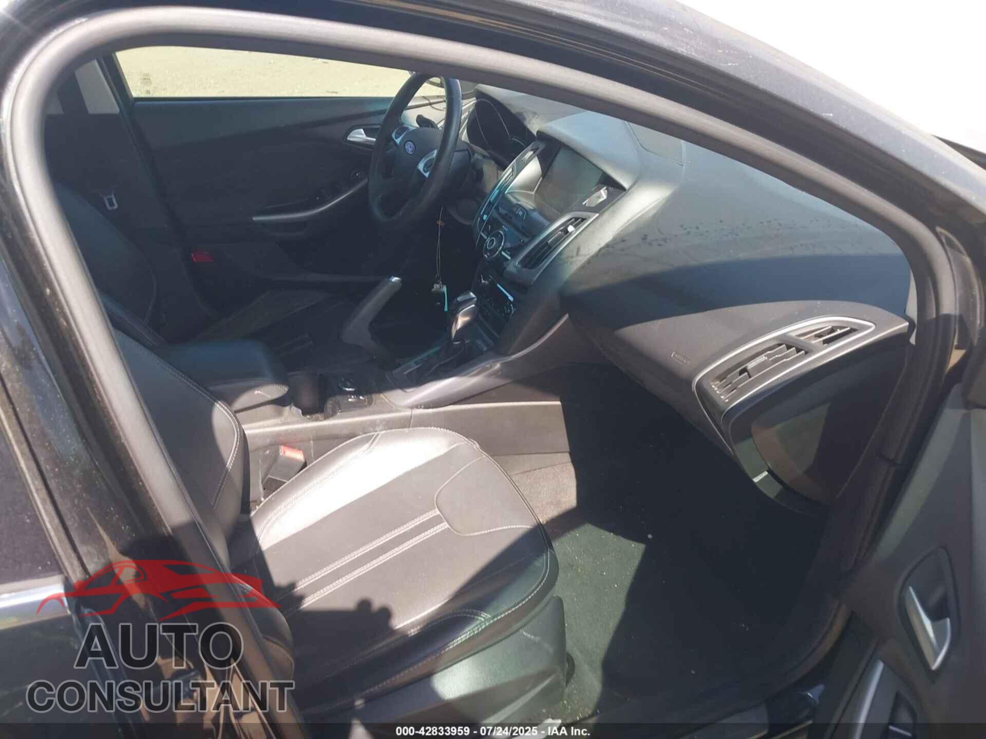 FORD FOCUS 2014 - 1FADP3J22EL460884
