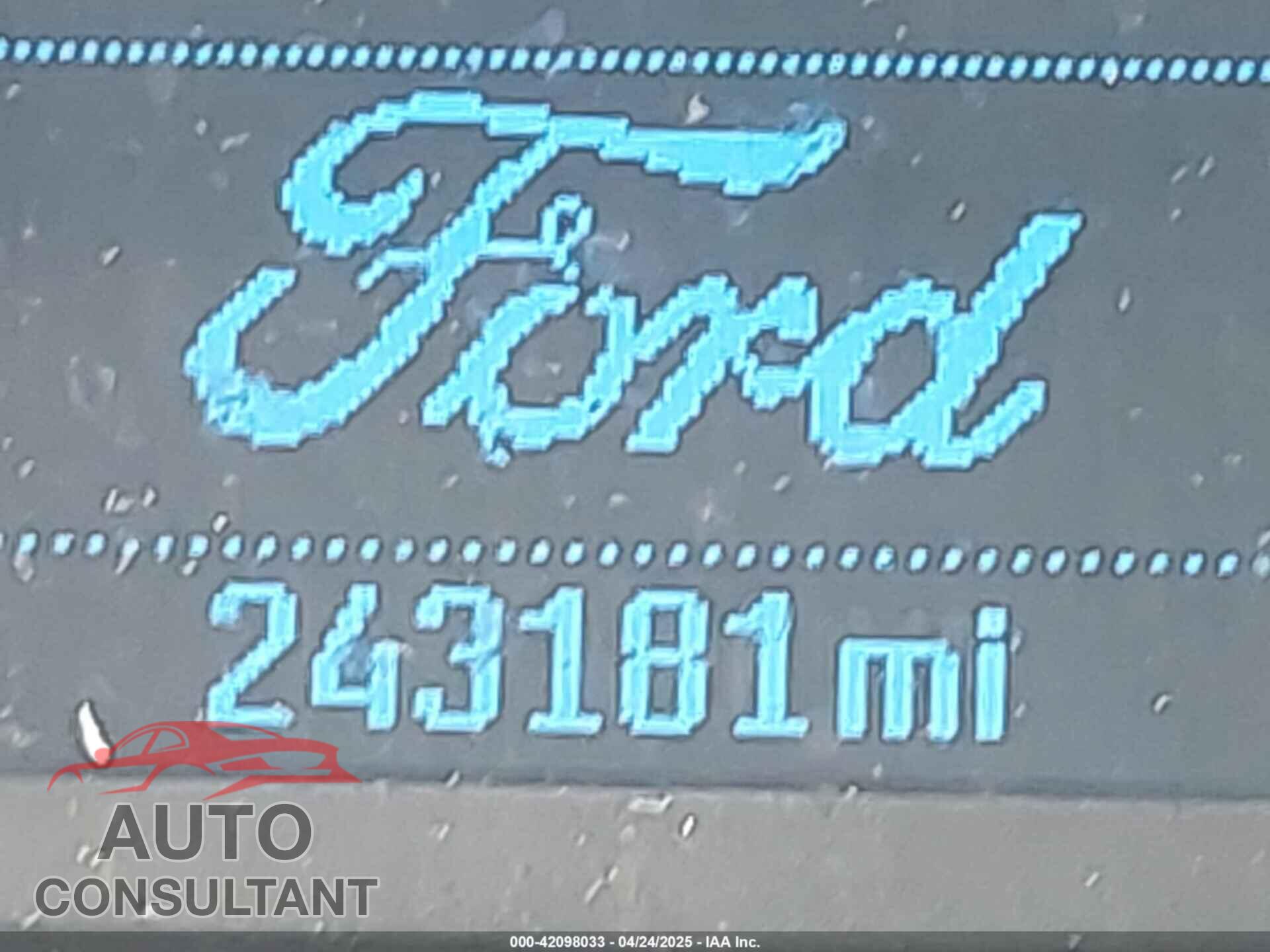 FORD TRANSIT-150 2018 - 1FTYE1YM8JKB52082
