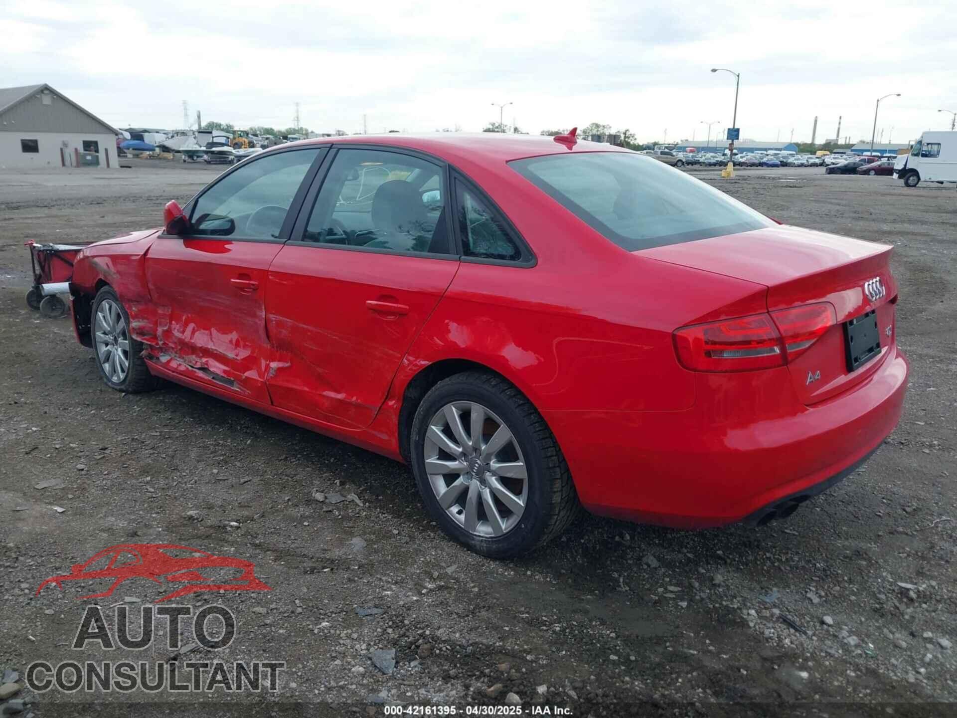 AUDI A4 2013 - WAUDFAFL9DA195598