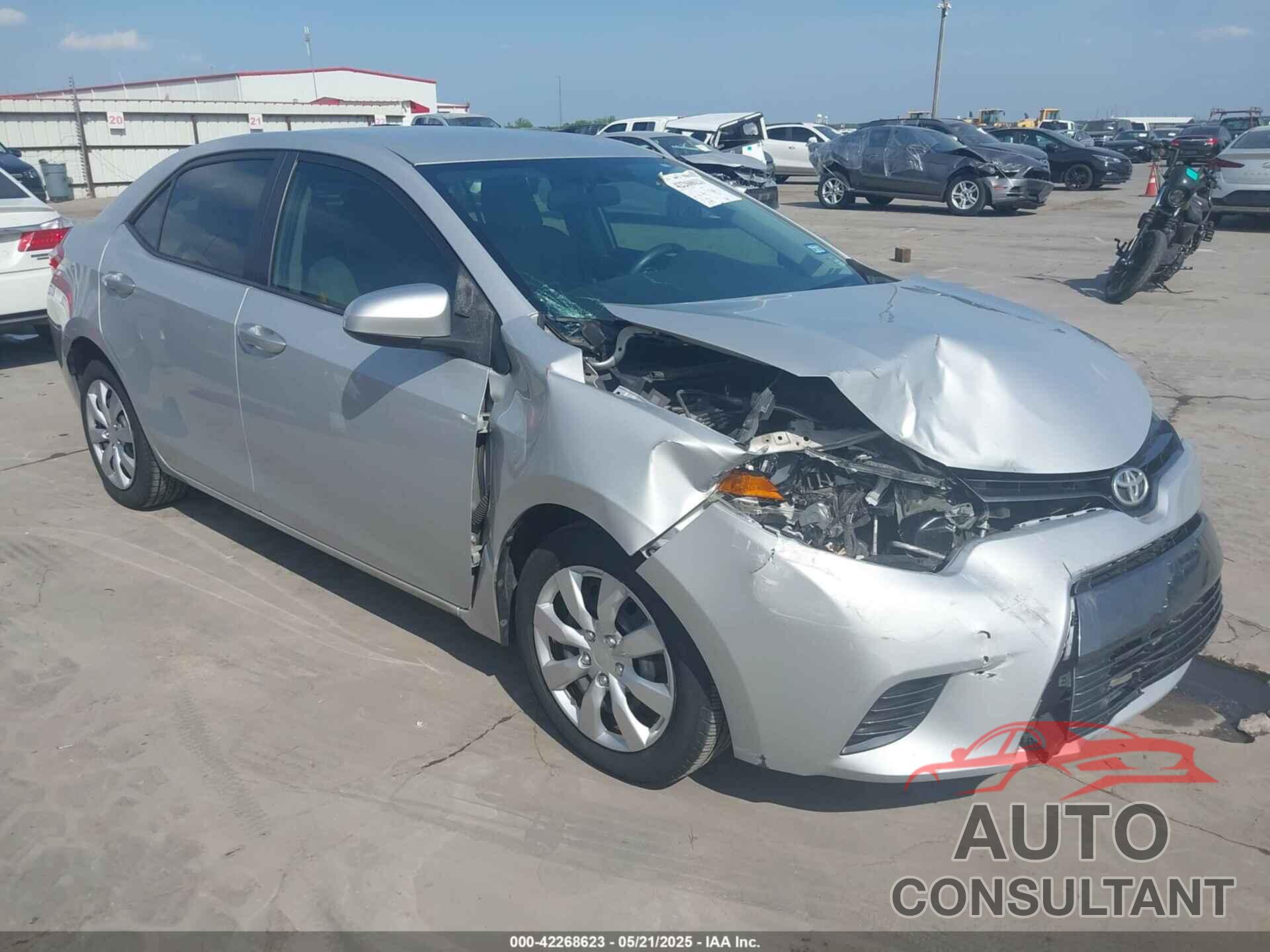 TOYOTA COROLLA 2015 - 2T1BURHE3FC363621
