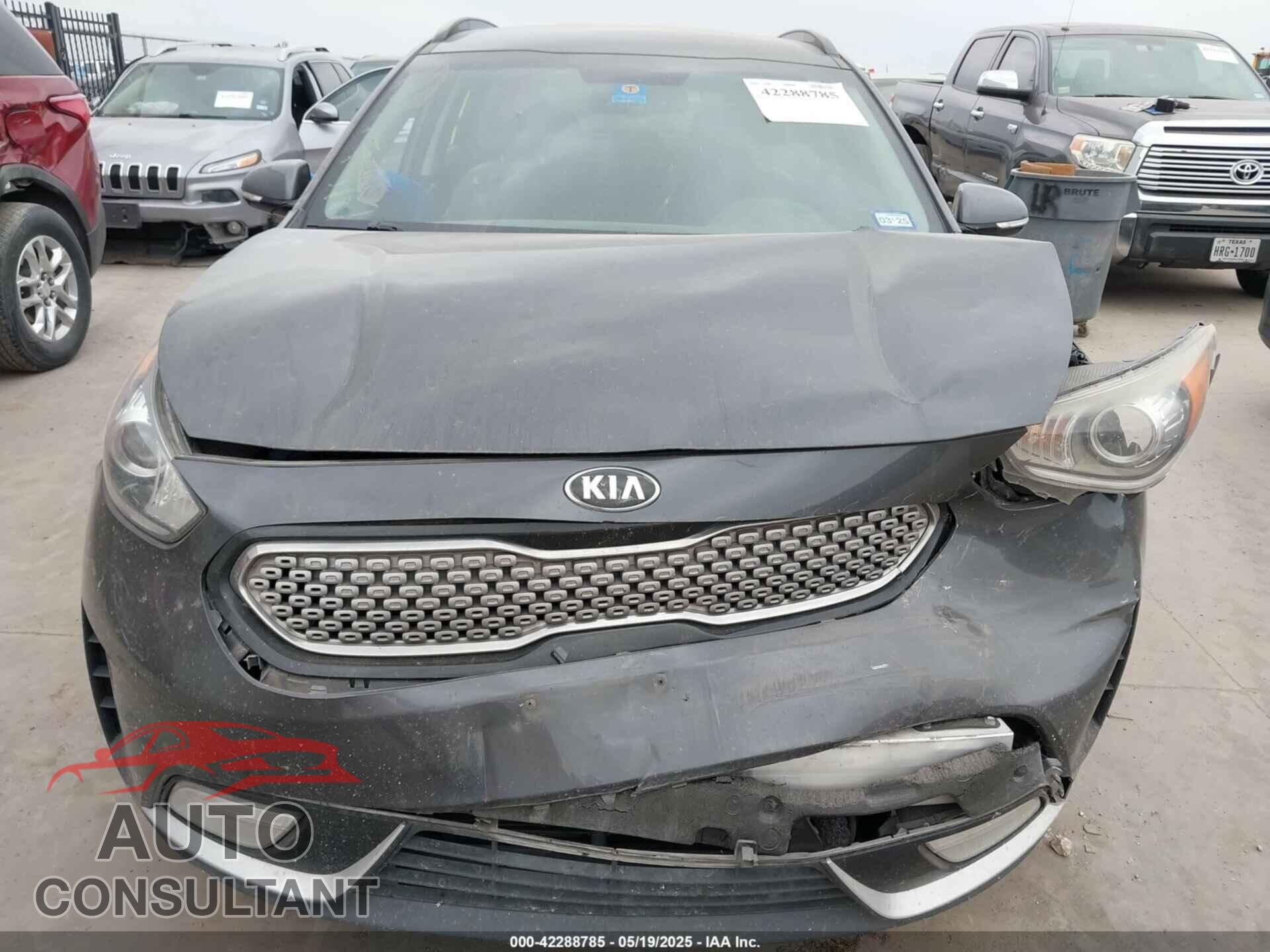 KIA NIRO 2018 - KNDCC3LC9J5188016