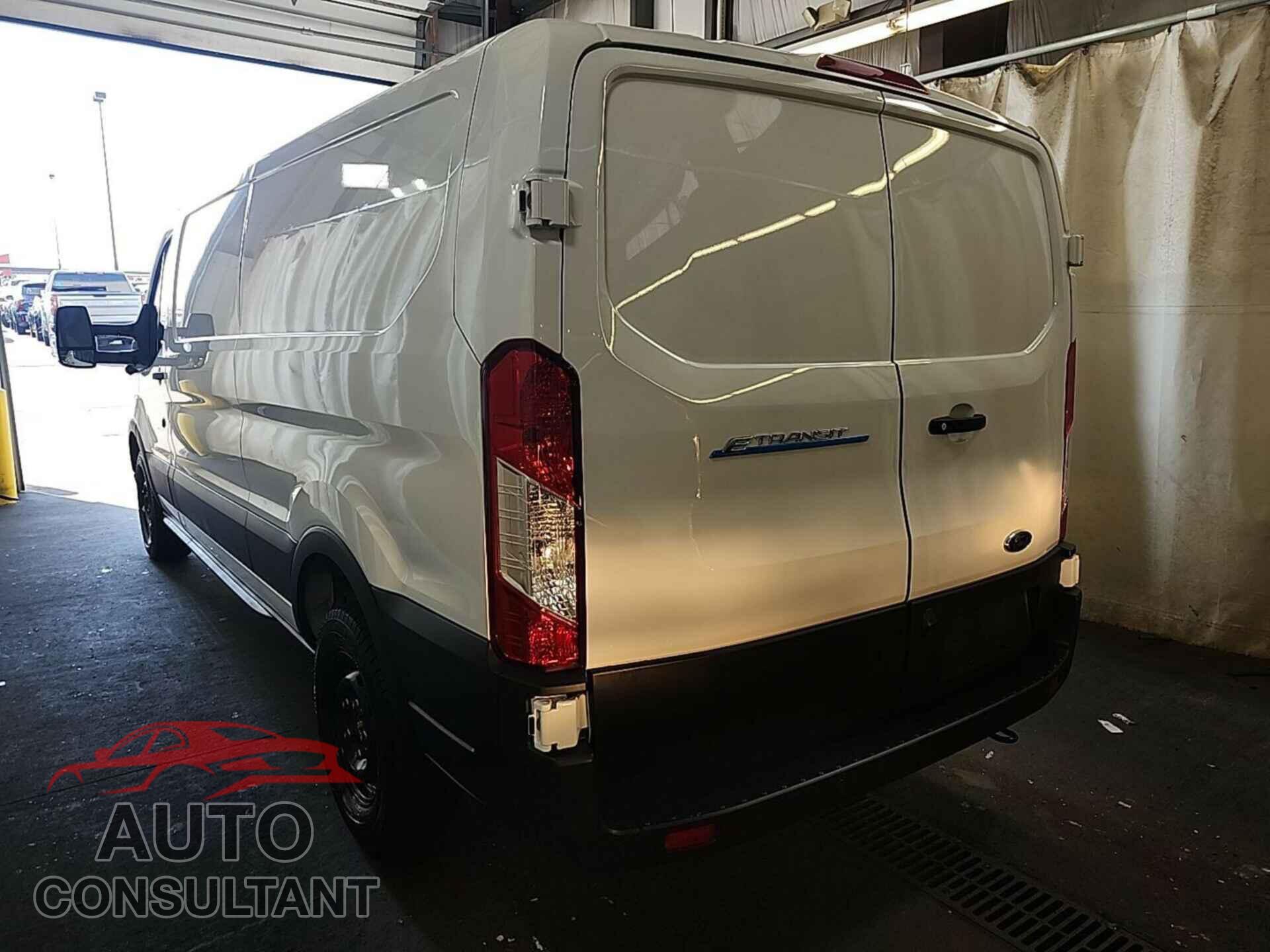 FORD TRANSIT 2025 - 1FTBW1YM1SKA12928