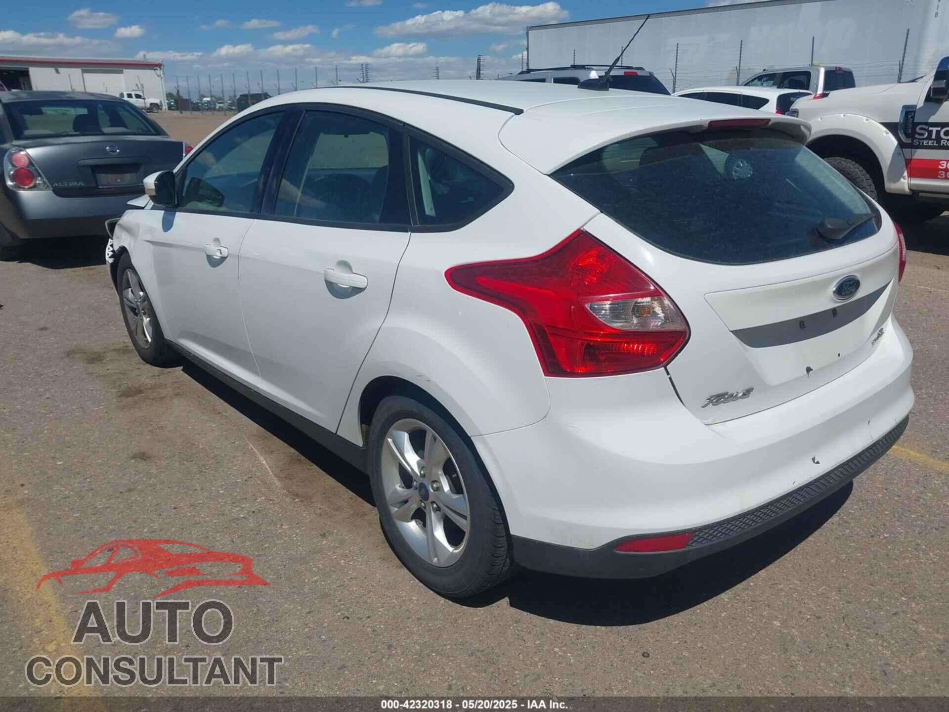 FORD FOCUS 2014 - 1FADP3K24EL278697
