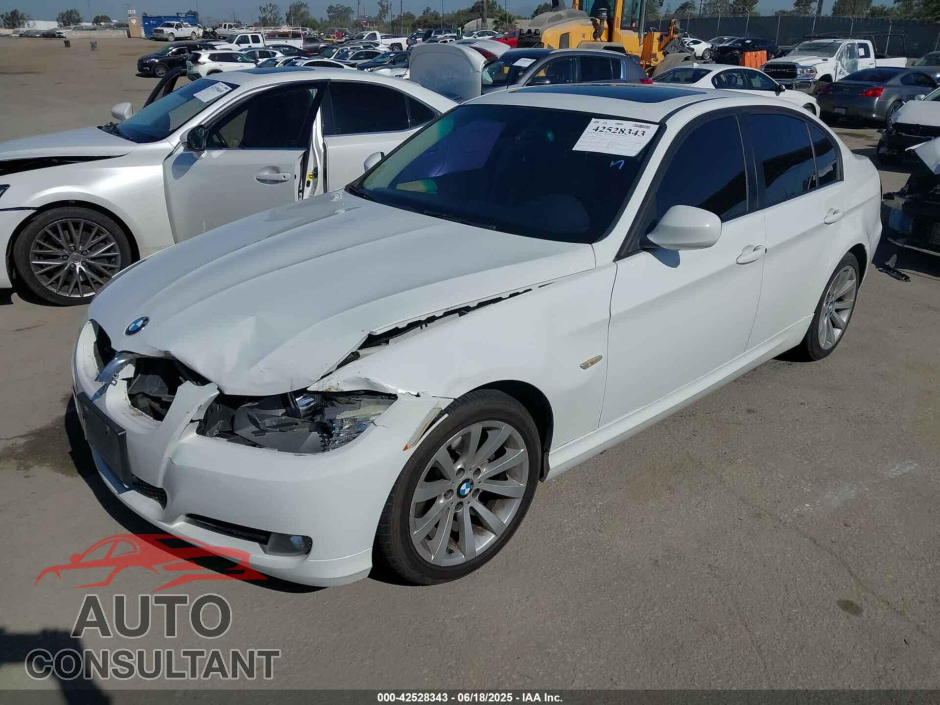 BMW 328I 2011 - WBAPH5C51BA445353
