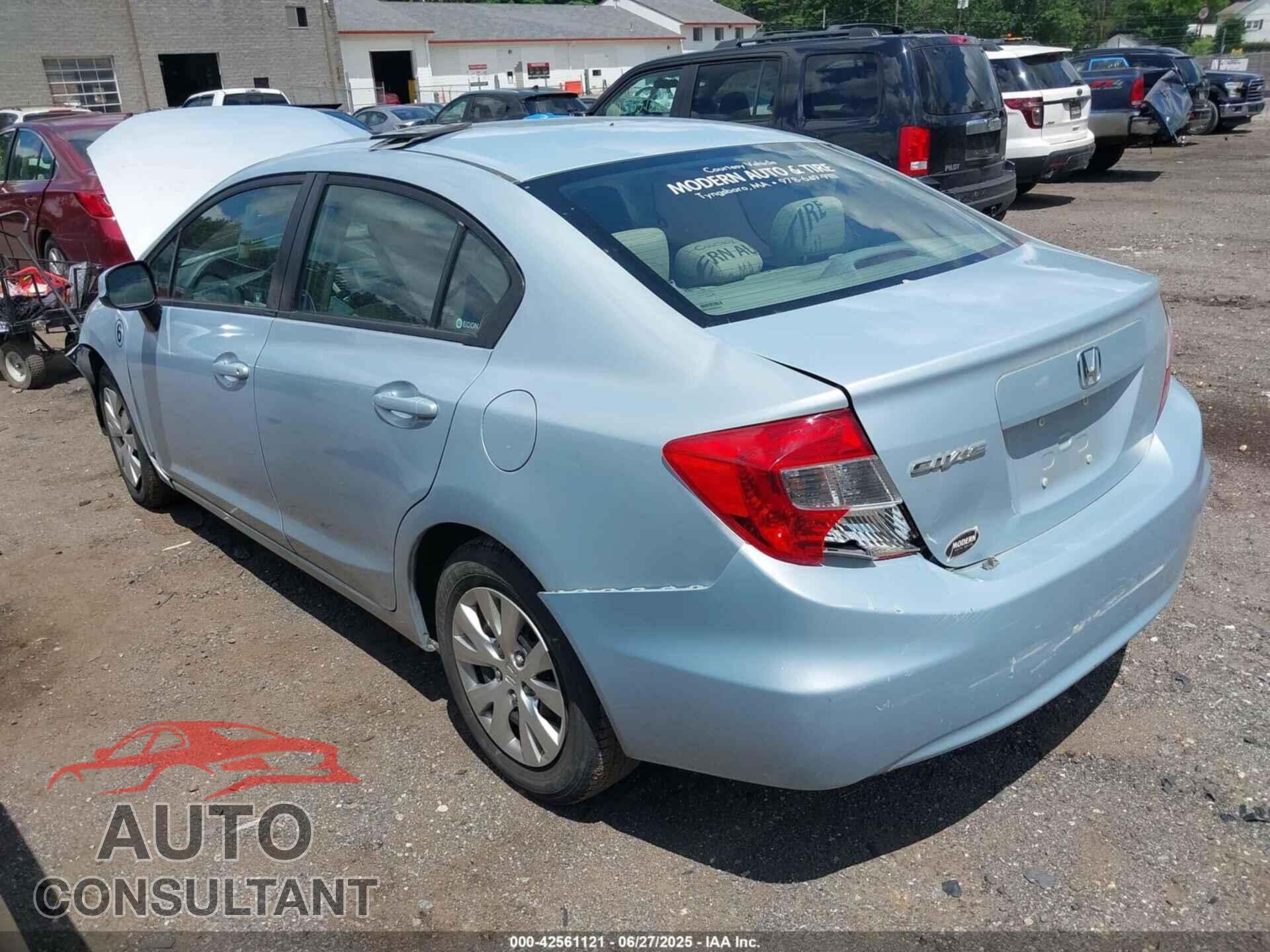 HONDA CIVIC 2012 - 2HGFB2F52CH596040