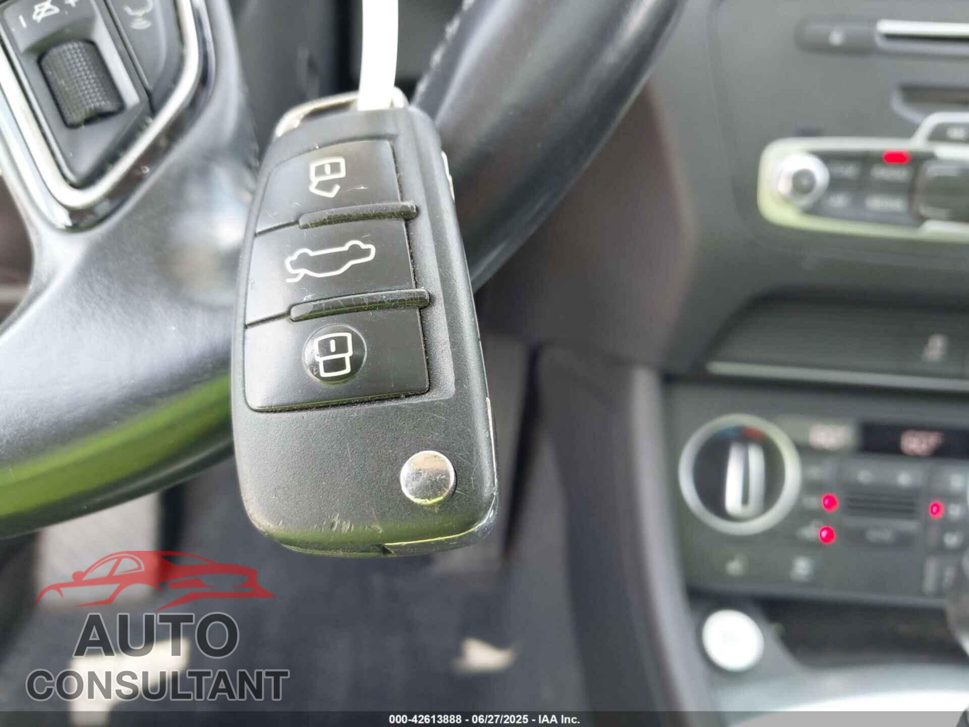 AUDI Q3 2016 - WA1BFCFS3GR001399