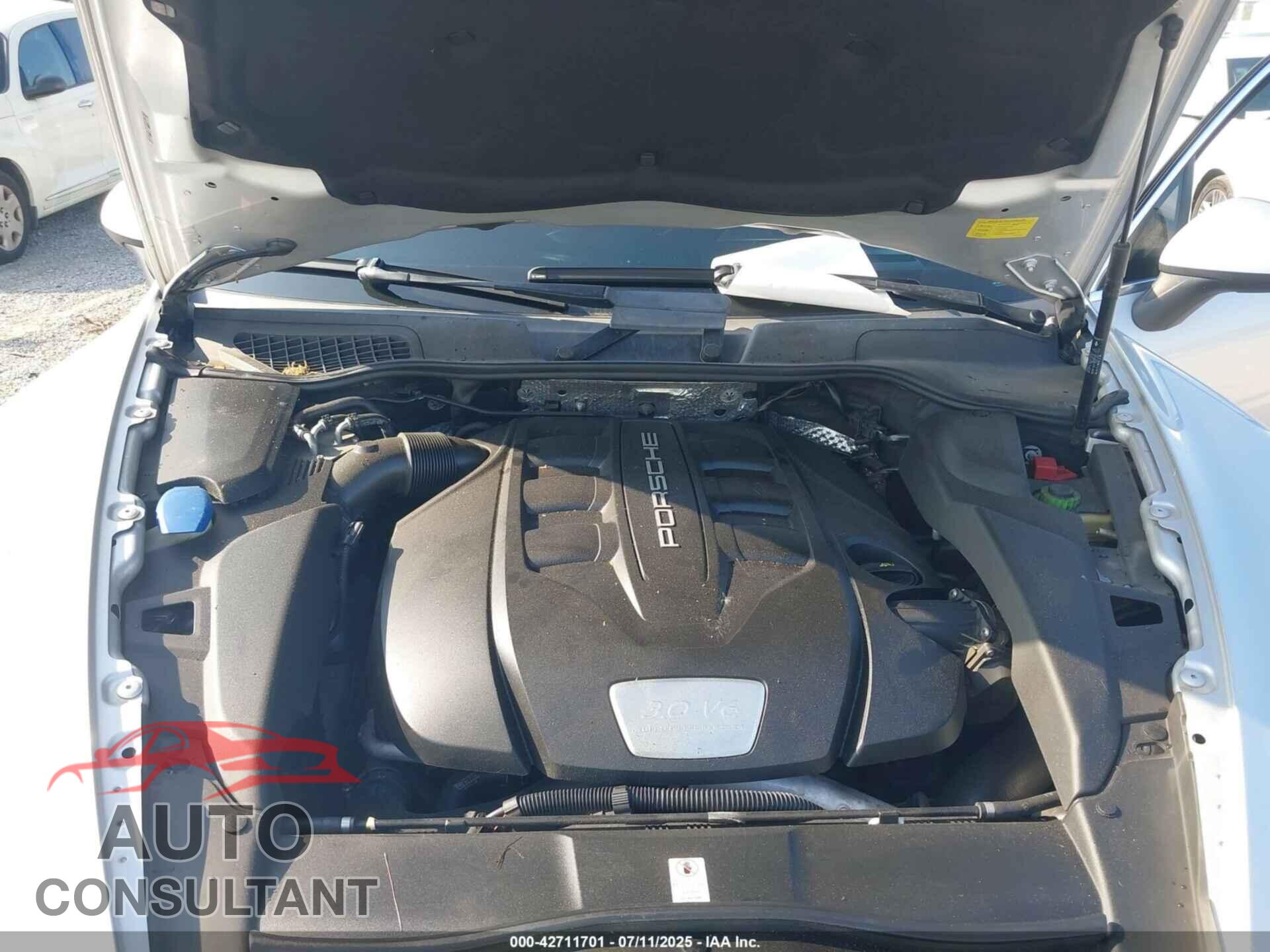 PORSCHE CAYENNE 2014 - WP1AF2A28ELA31757