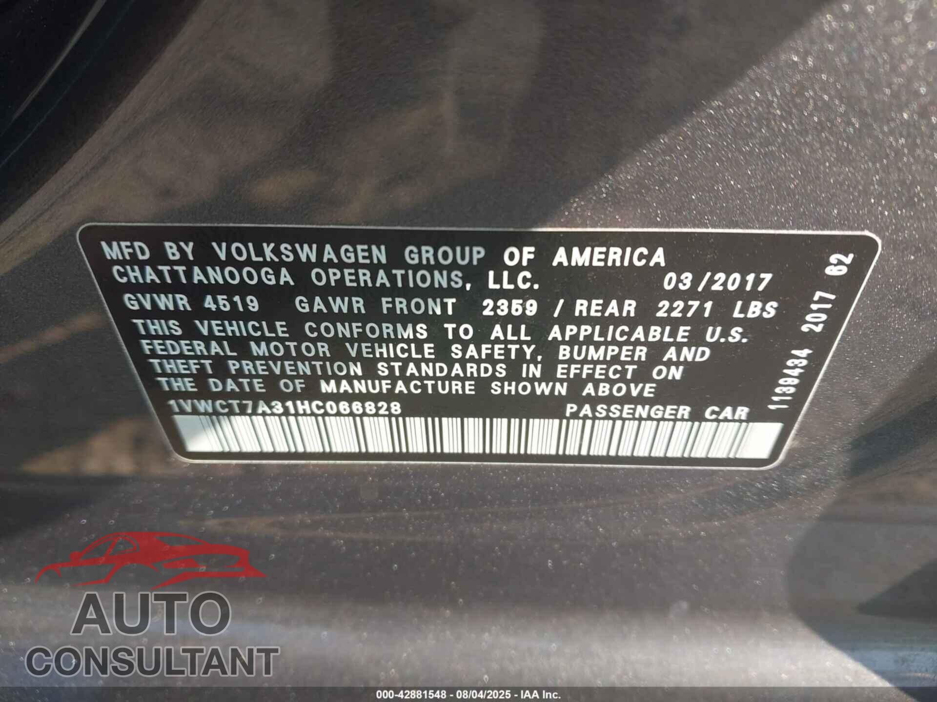 VOLKSWAGEN PASSAT 2017 - 1VWCT7A31HC066828