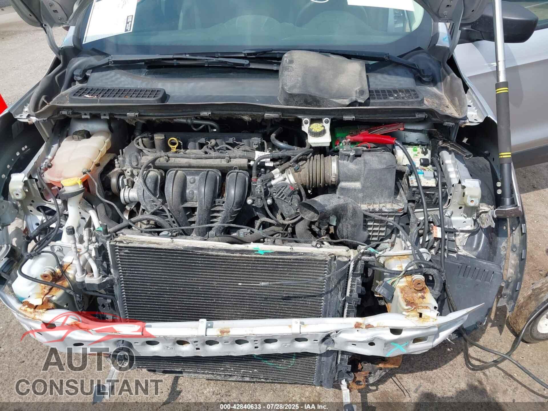FORD ESCAPE 2016 - 1FMCU0F77GUB93736