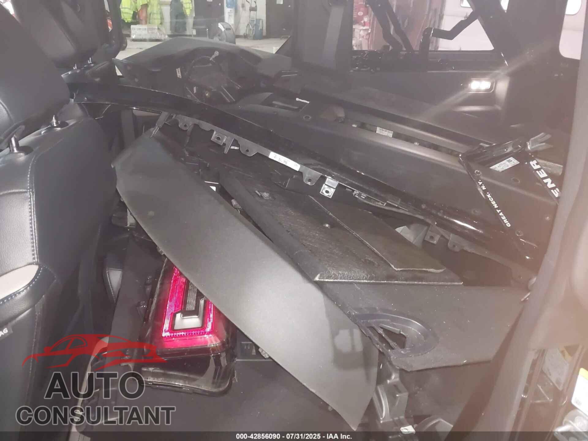 FORD BRONCO 2024 - 1FMEE2BP4RLA80701