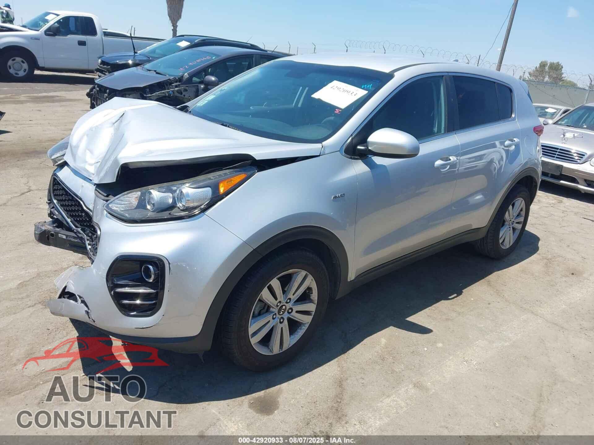 KIA SPORTAGE 2017 - KNDPMCAC9H7063873