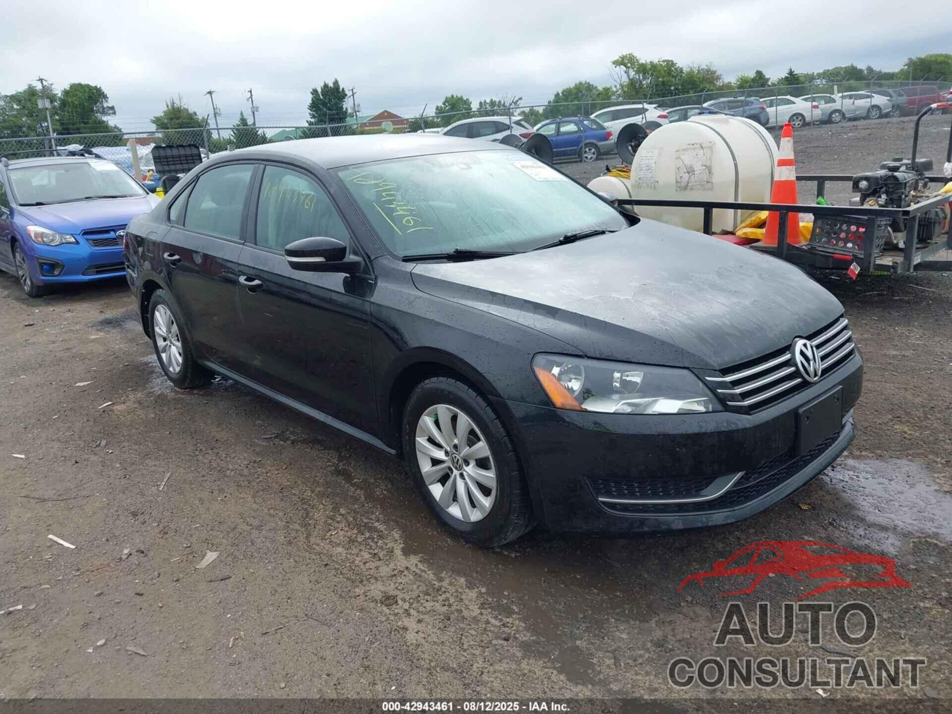 VOLKSWAGEN PASSAT 2013 - 1VWAP7A3XDC033154
