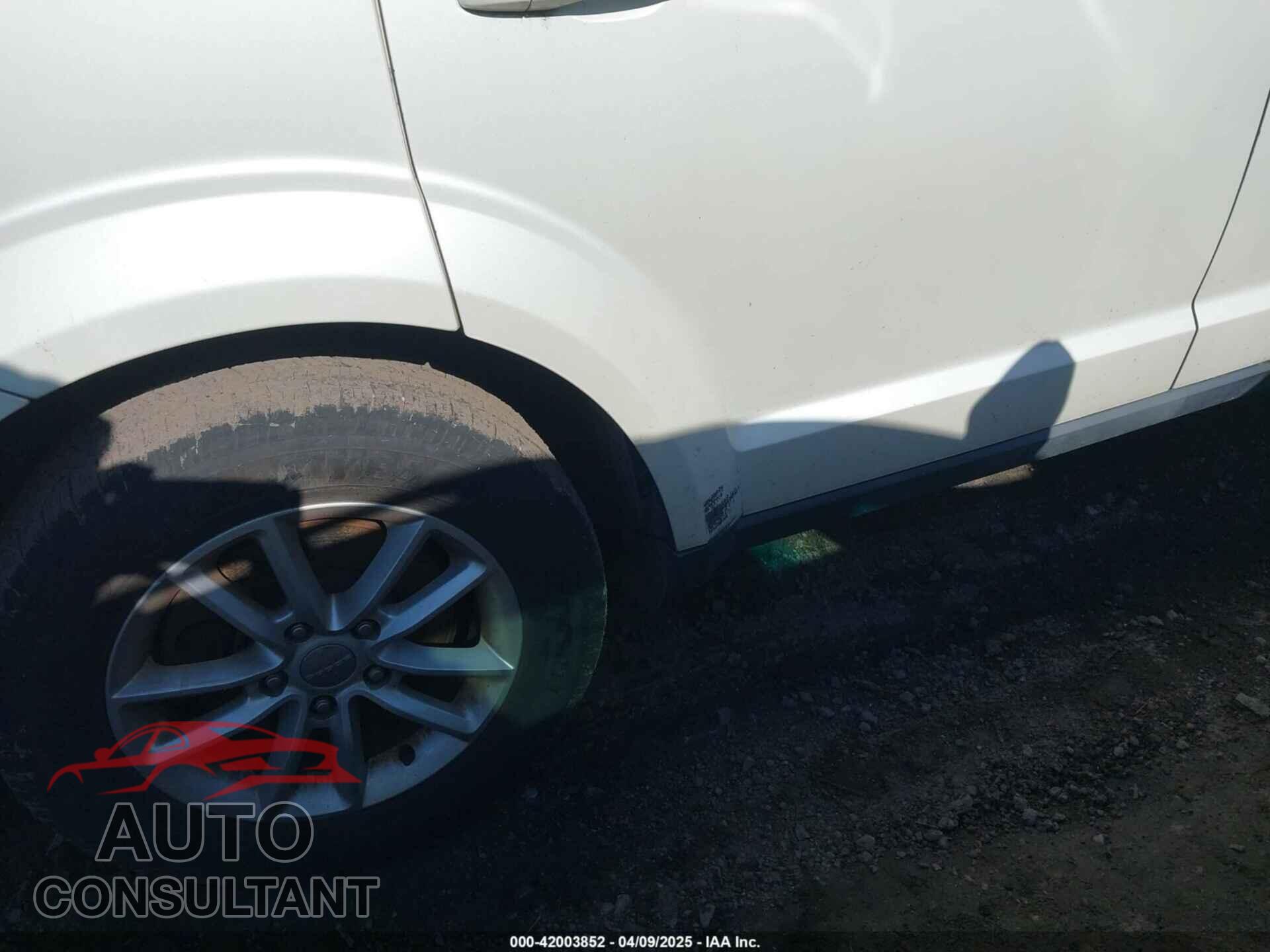 DODGE JOURNEY 2013 - 3C4PDCBG1DT563727