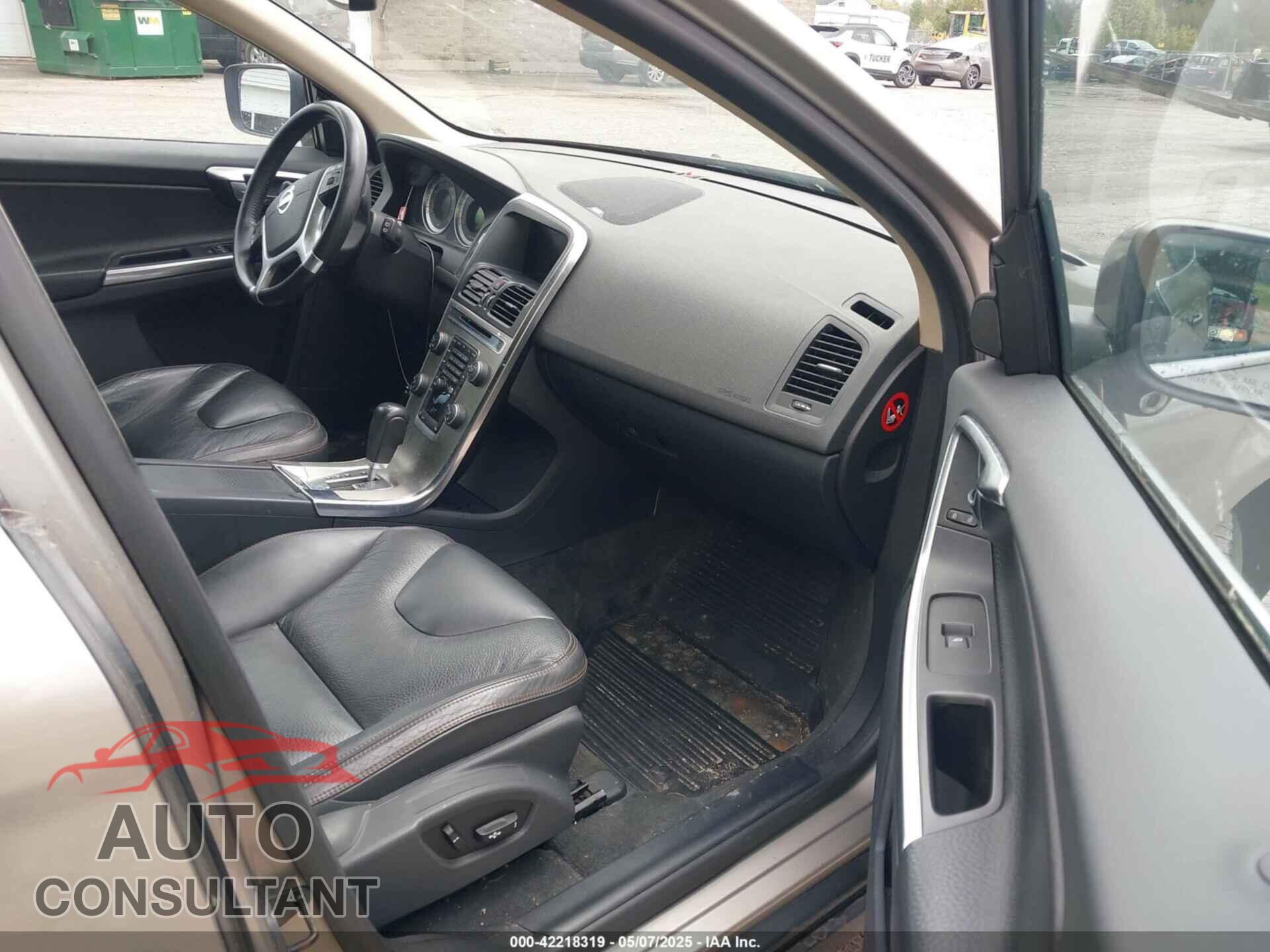 VOLVO XC60 2012 - YV4940DZ4C2304393