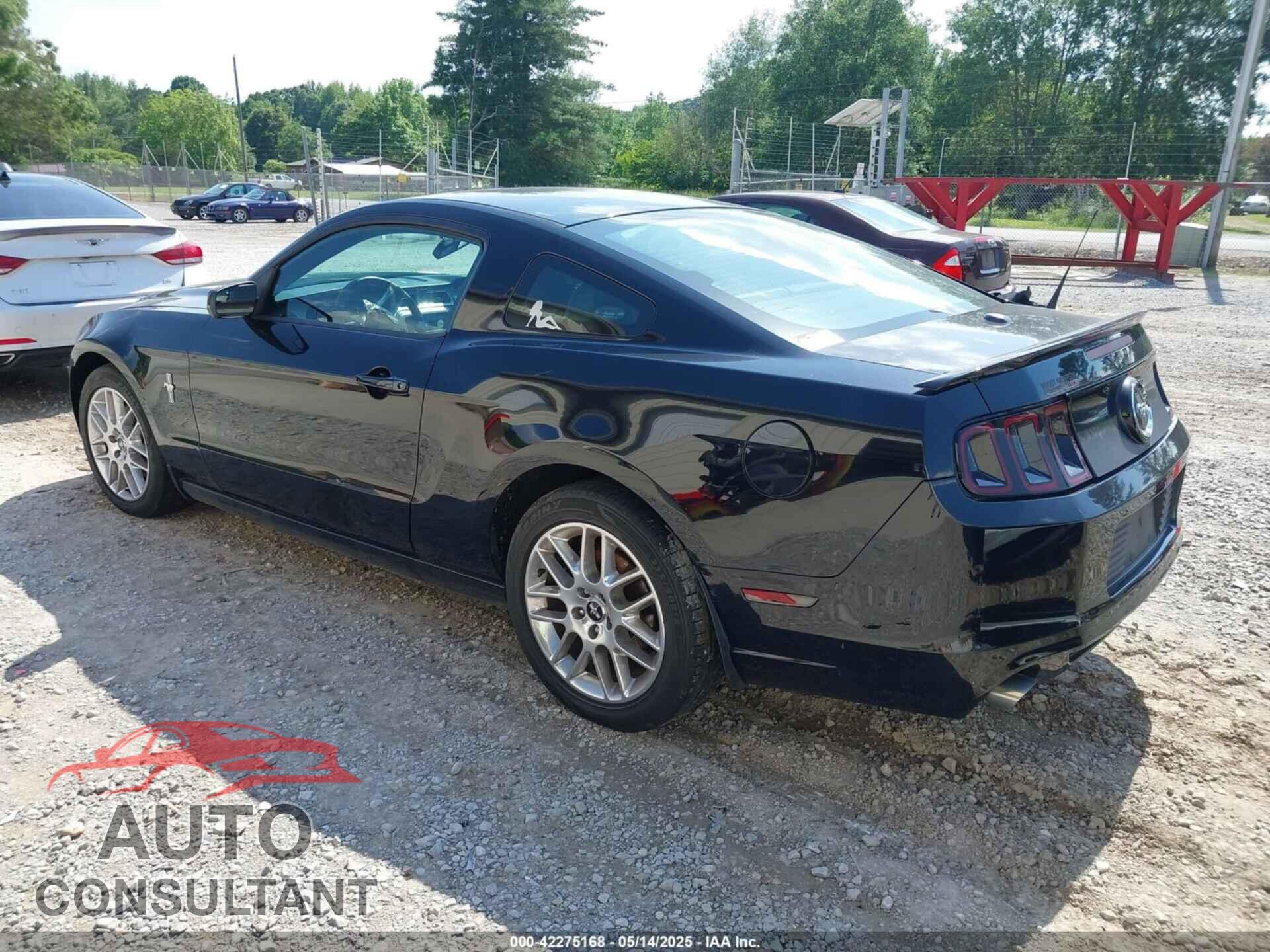 FORD MUSTANG 2014 - 1ZVBP8AM0E5267389