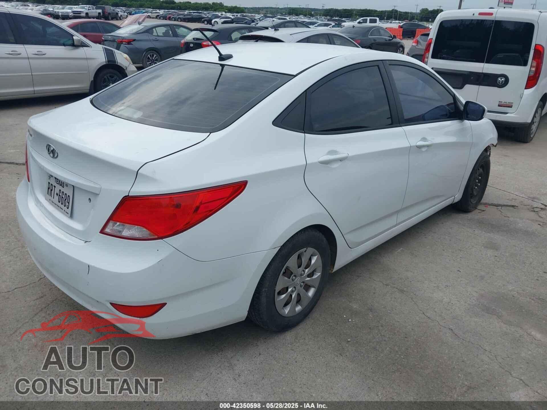HYUNDAI ACCENT 2016 - KMHCT4AE1GU044156