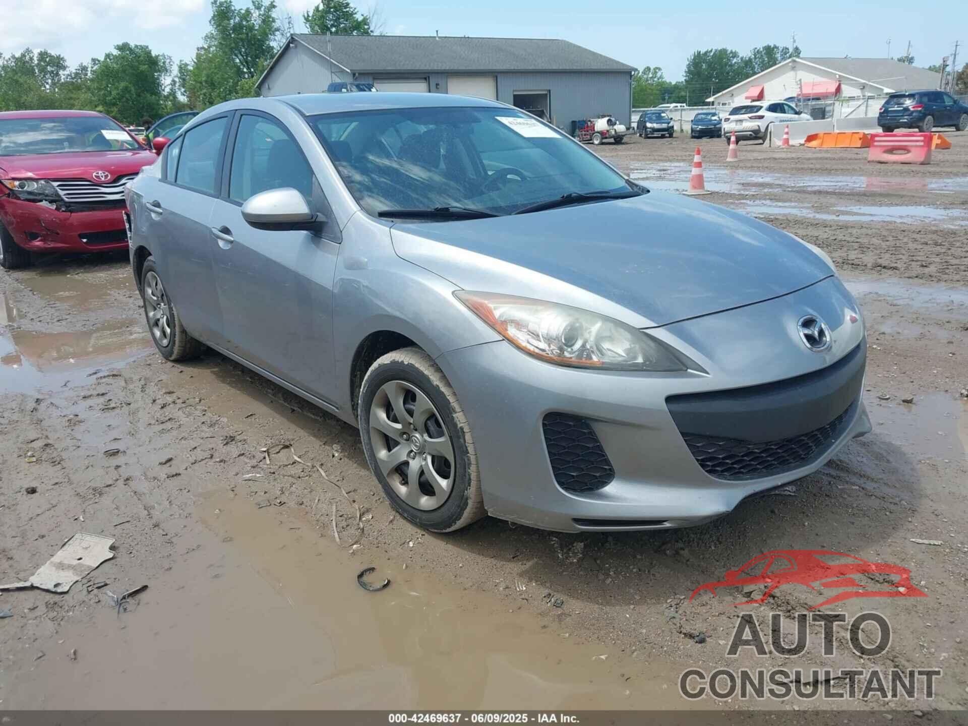 MAZDA MAZDA3 2012 - JM1BL1UF9C1540725