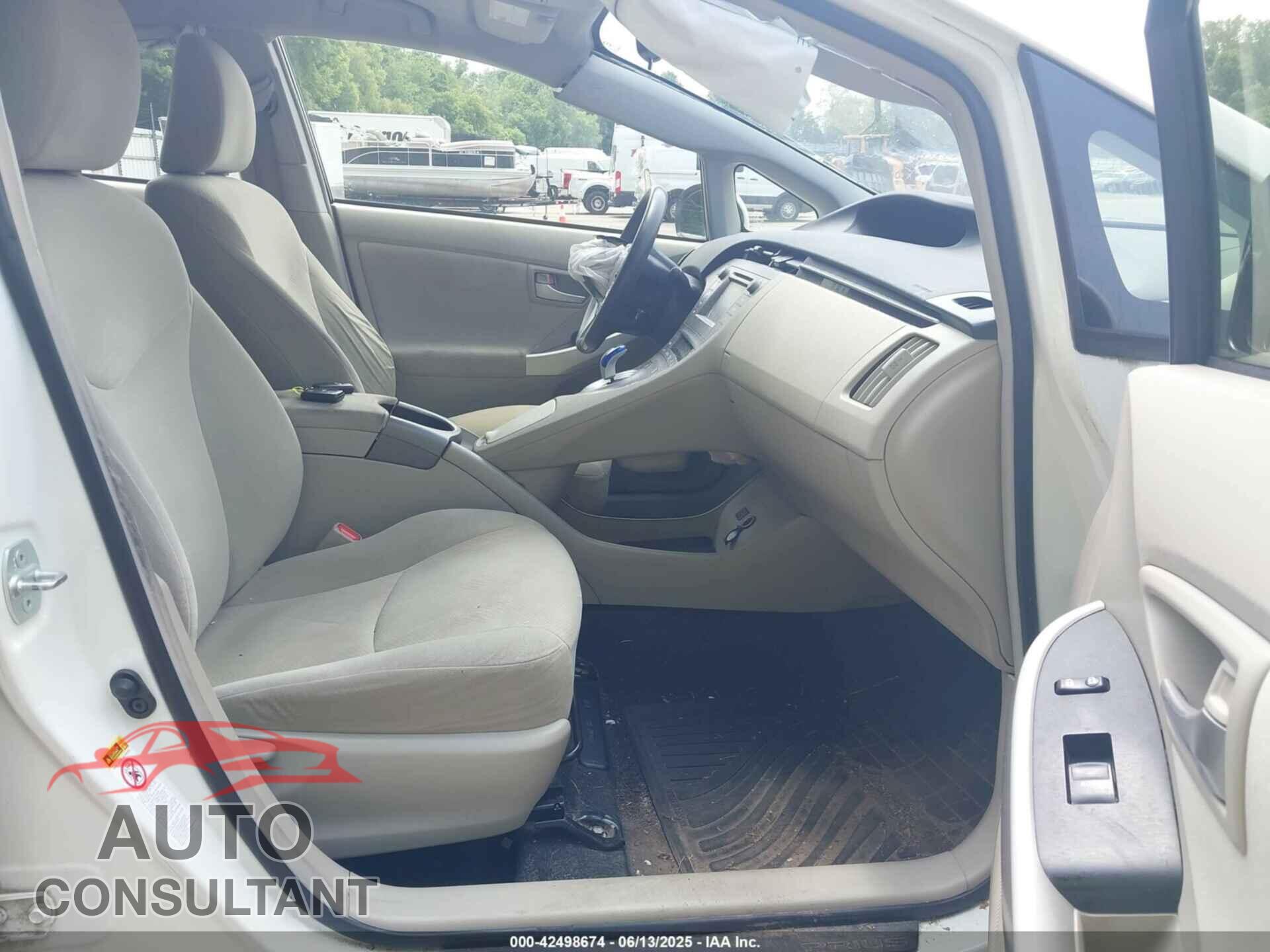 TOYOTA PRIUS 2015 - JTDKN3DU1F0478056
