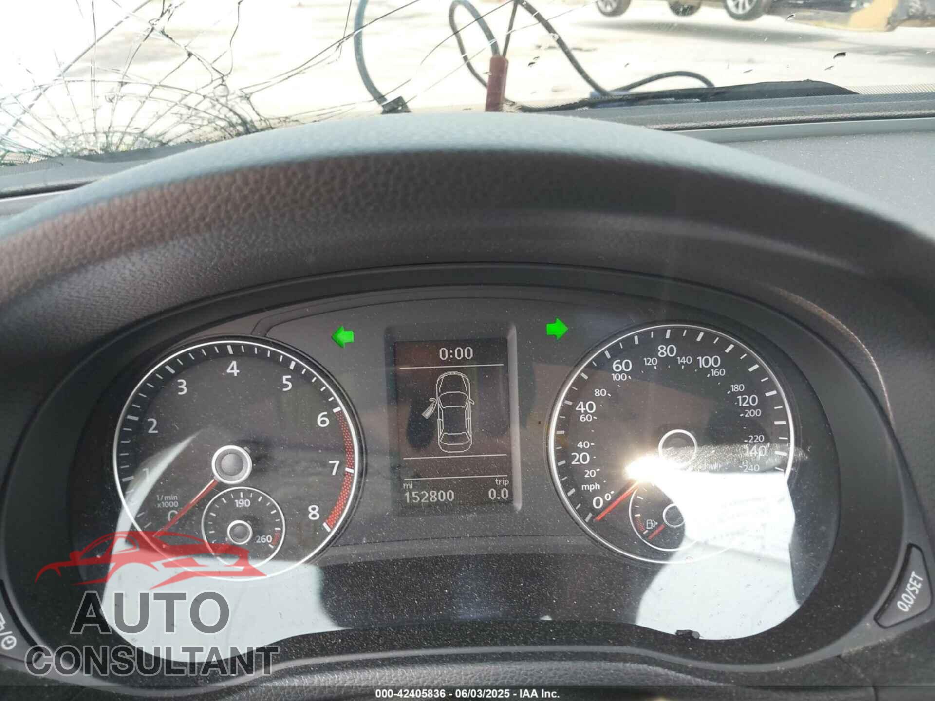 VOLKSWAGEN PASSAT 2013 - 1VWBP7A3XDC008677