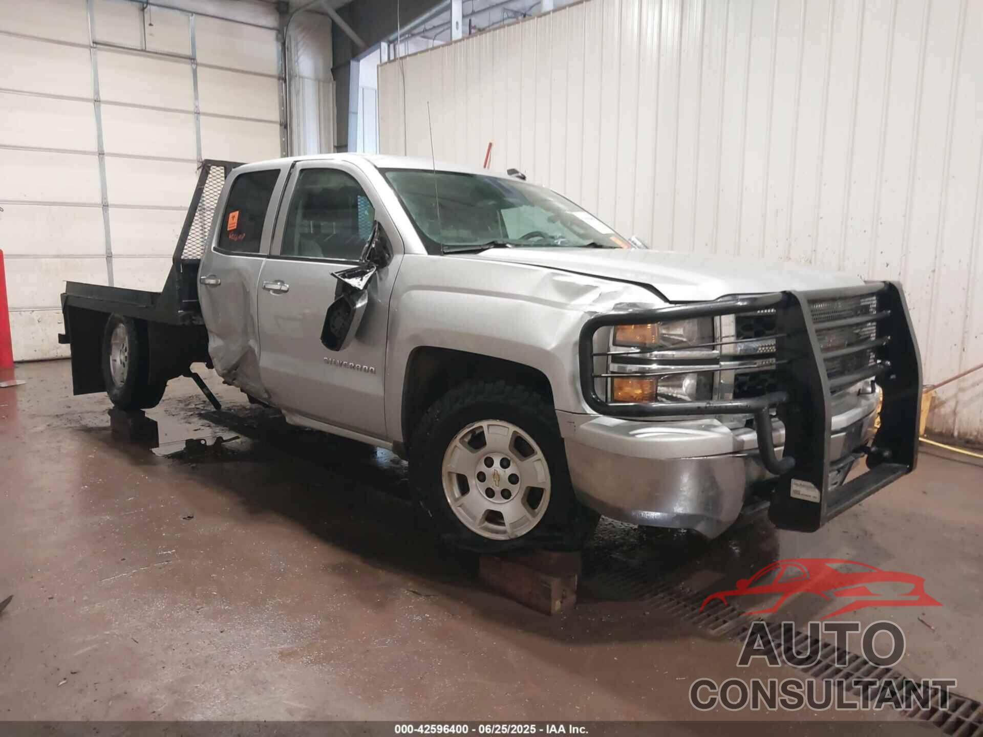 CHEVROLET SILVERADO 1500 2015 - 1GCVKPECXFZ367410