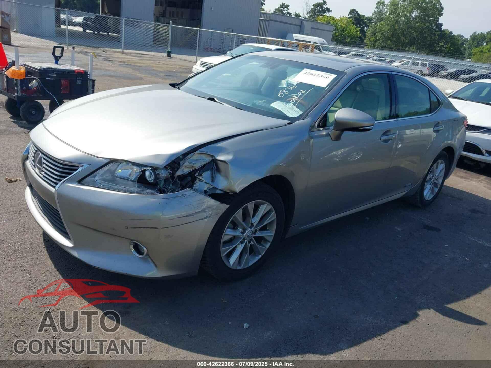 LEXUS ES 300H 2015 - JTHBW1GG6F2083641