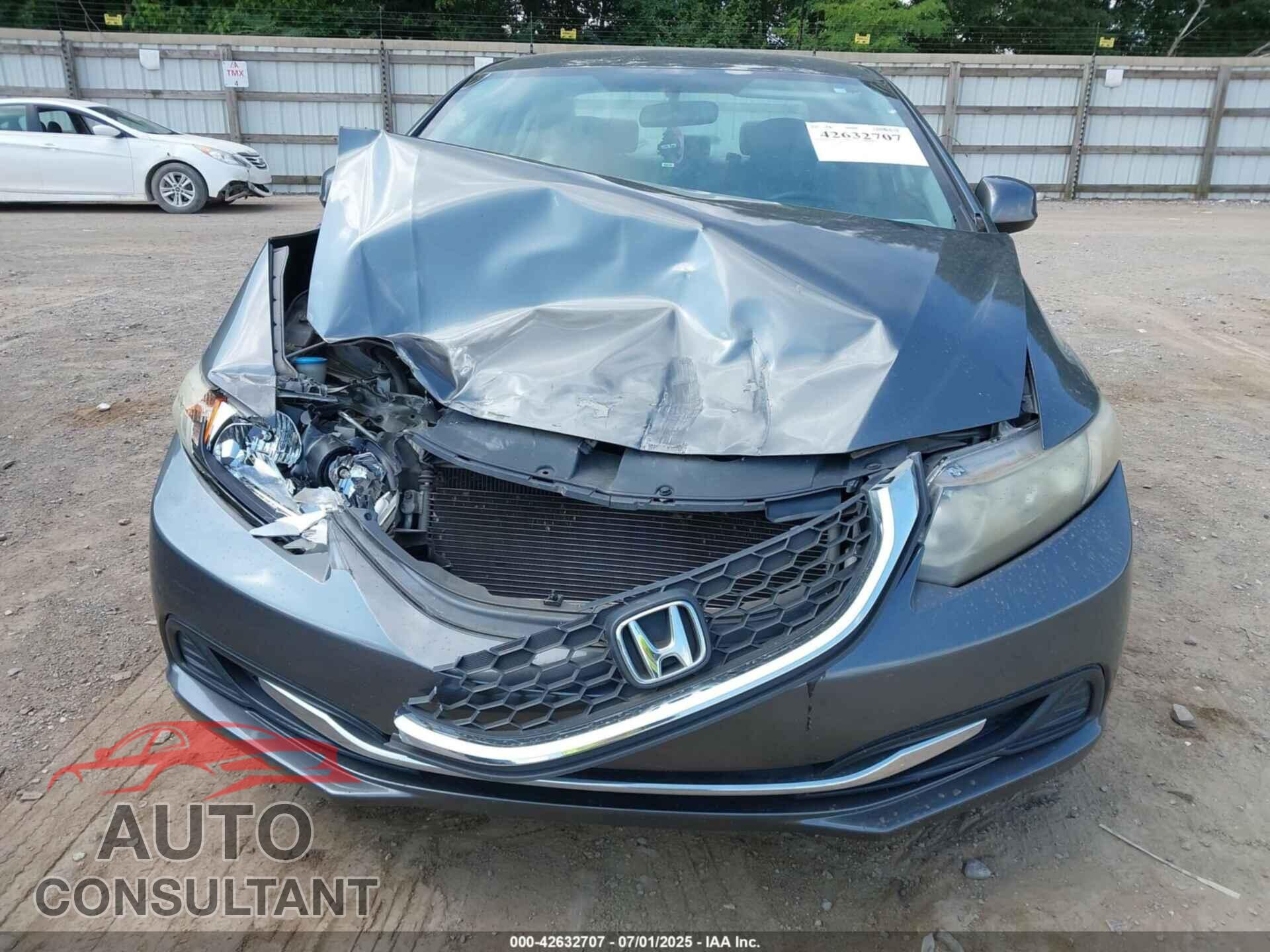HONDA CIVIC 2013 - 19XFB2F53DE010022