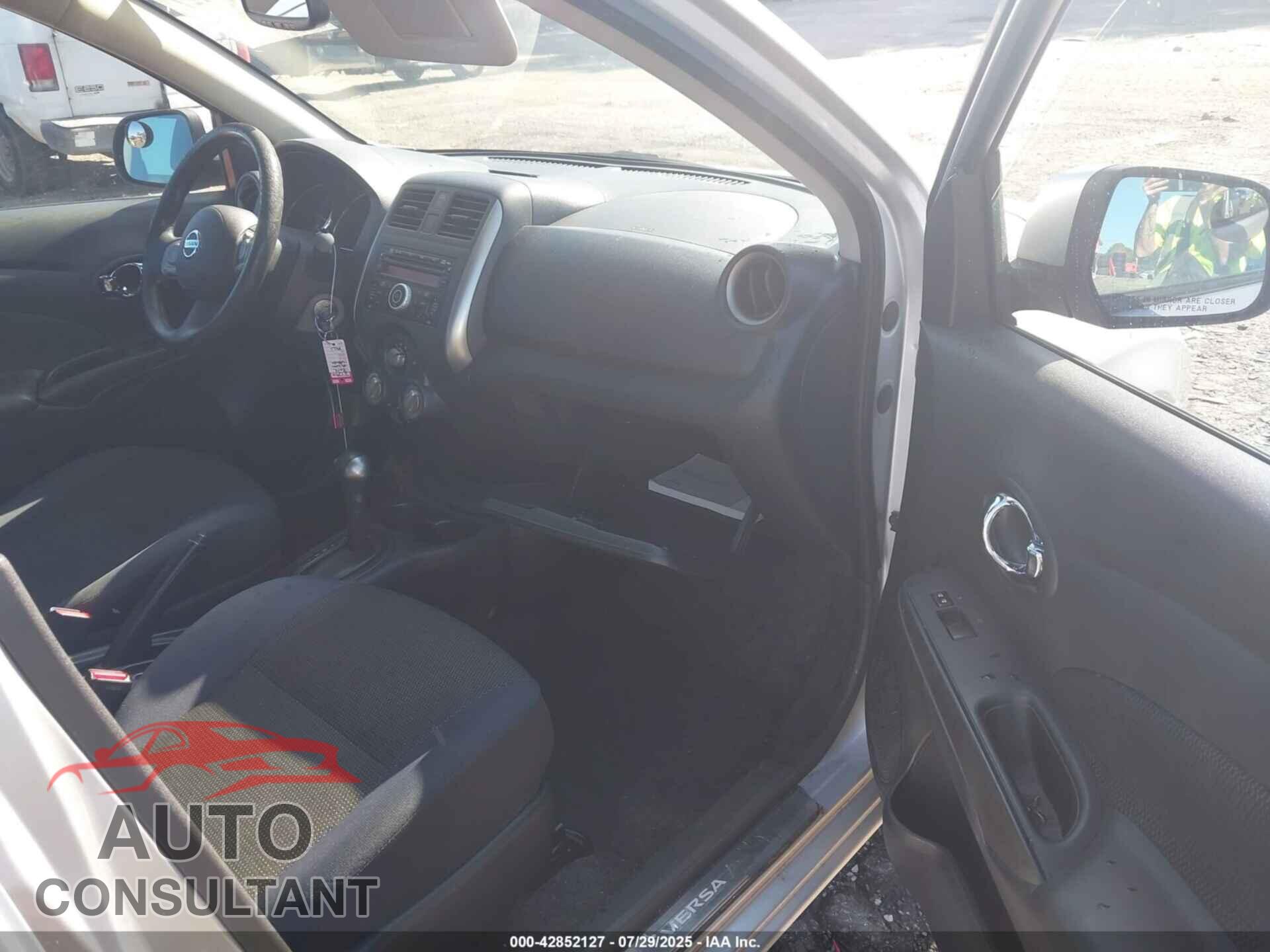NISSAN VERSA 2012 - 3N1CN7AP9CL908895