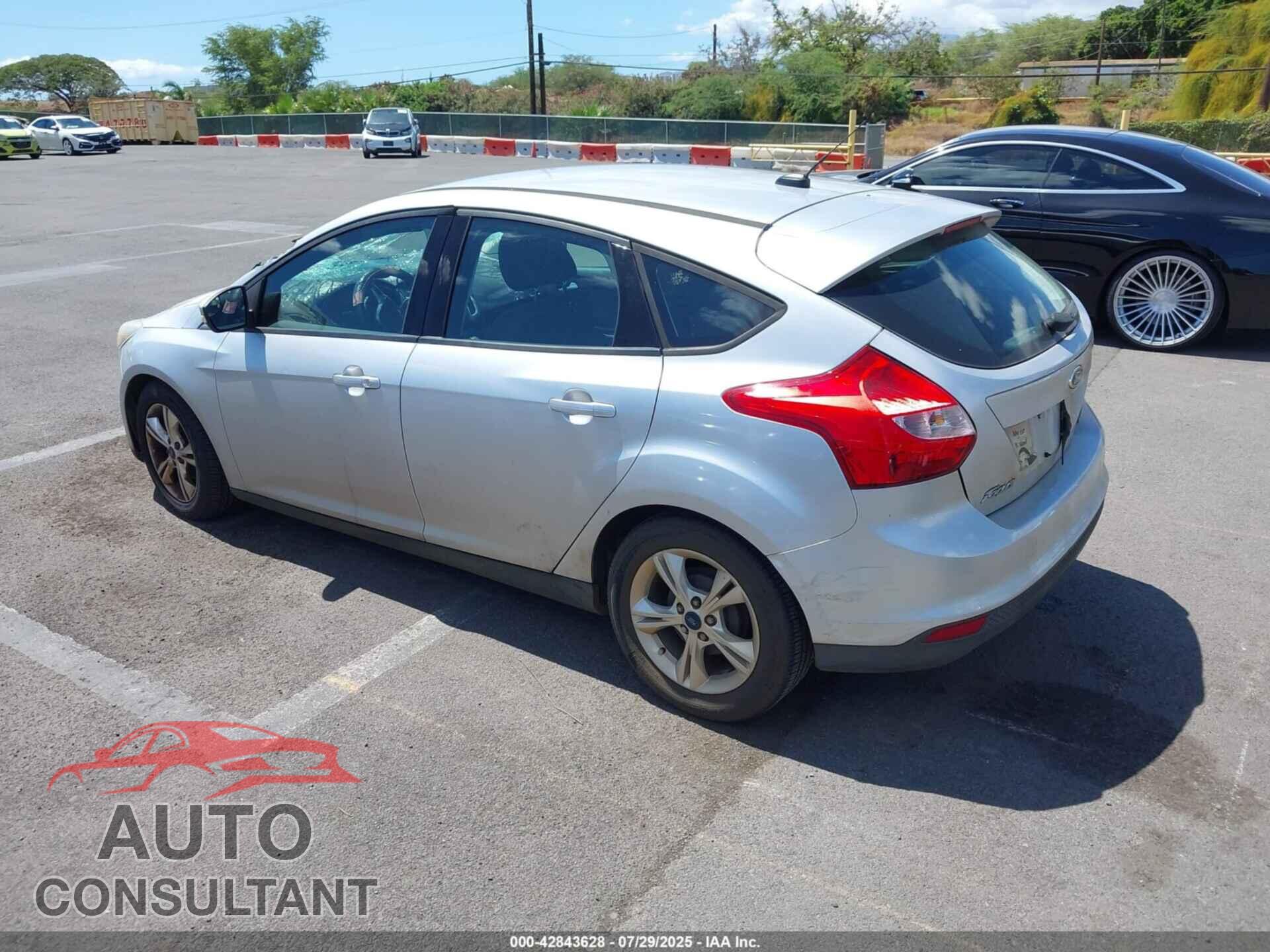 FORD FOCUS 2014 - 1FADP3K23EL111859