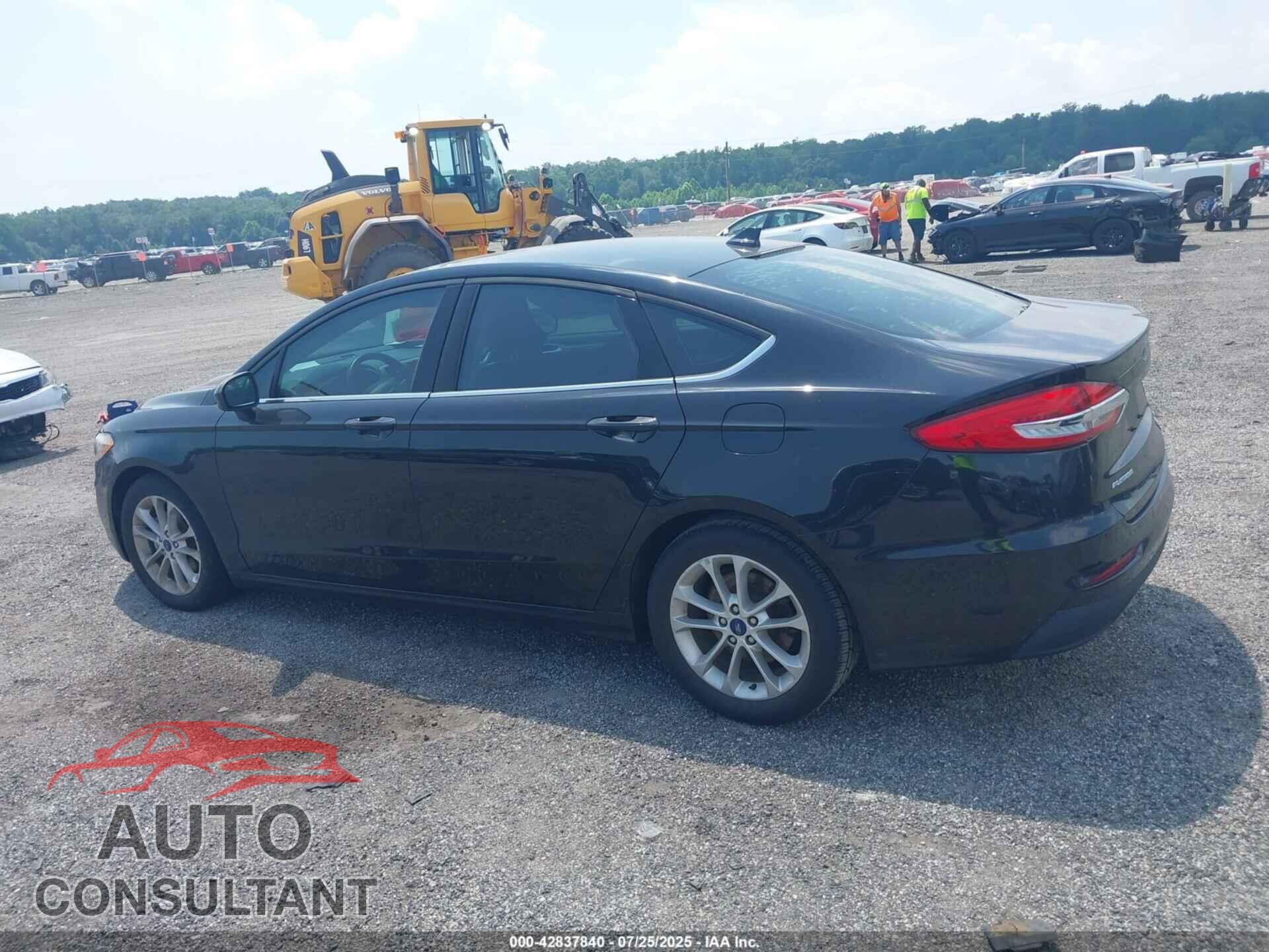 FORD FUSION 2019 - 3FA6P0HD5KR113366