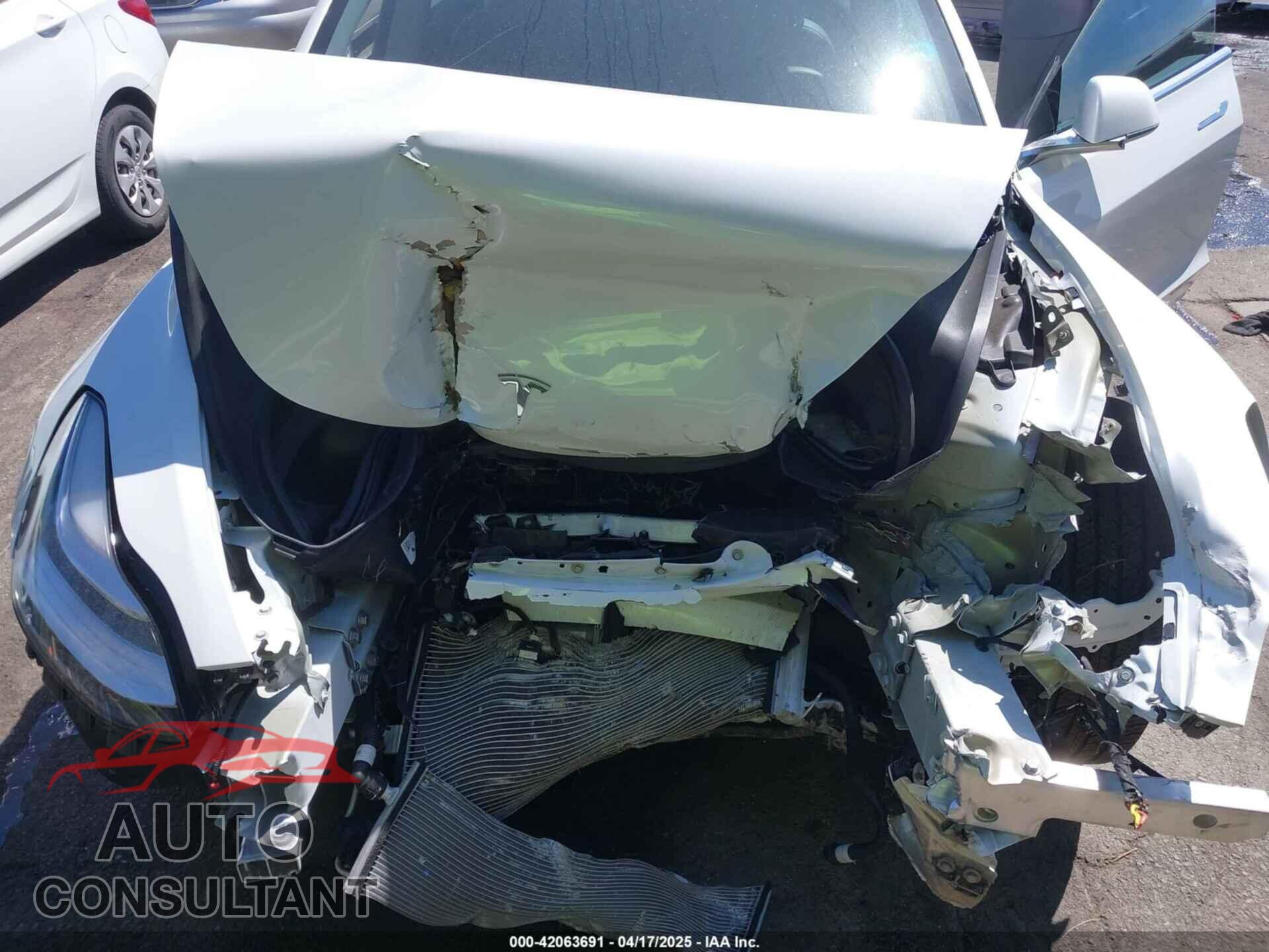 TESLA MODEL 3 2020 - 5YJ3E1EC2LF587069