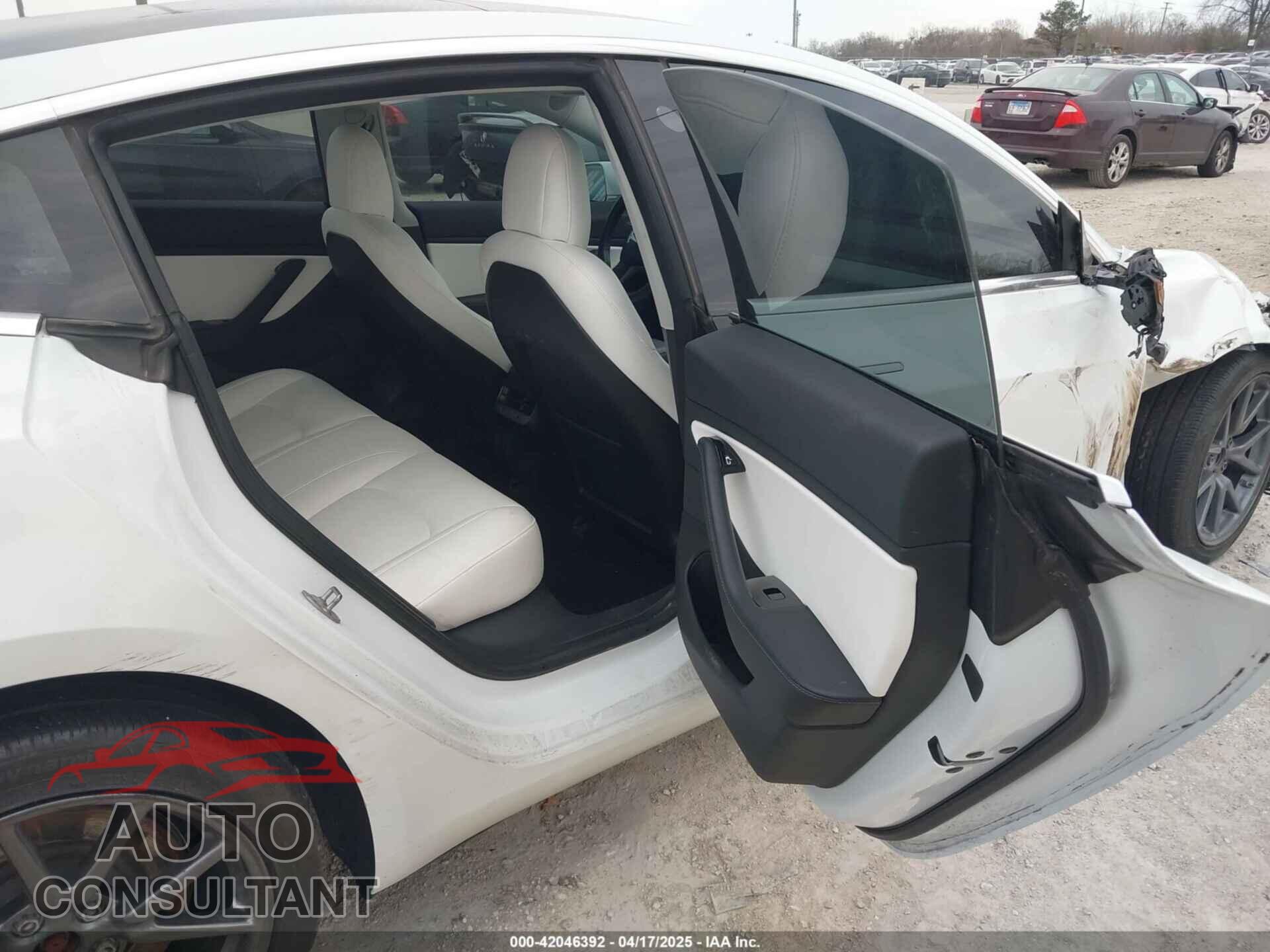 TESLA MODEL 3 2018 - 5YJ3E1EA5JF155507