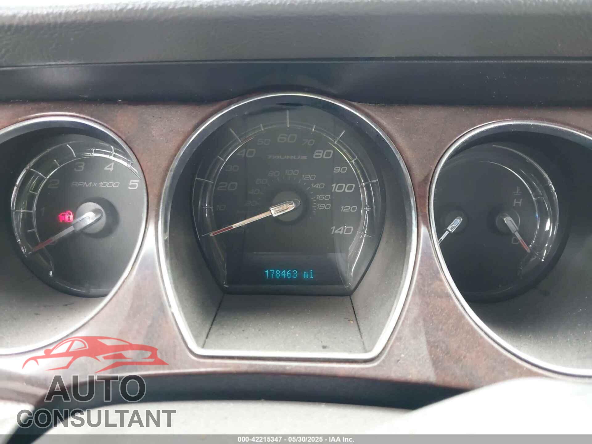 FORD TAURUS 2012 - 1FAHP2EW8CG136126