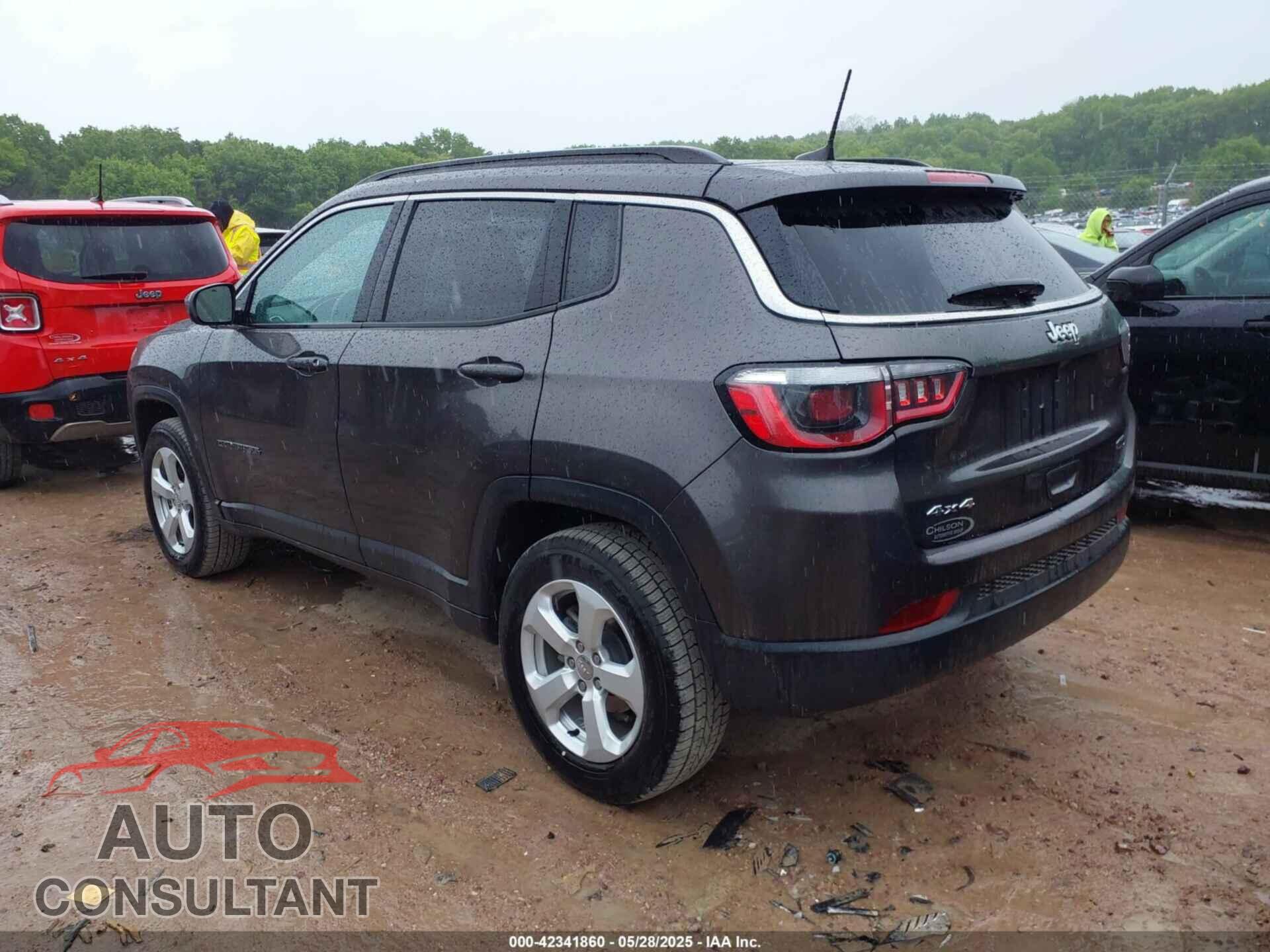 JEEP COMPASS 2018 - 3C4NJDBB0JT185244
