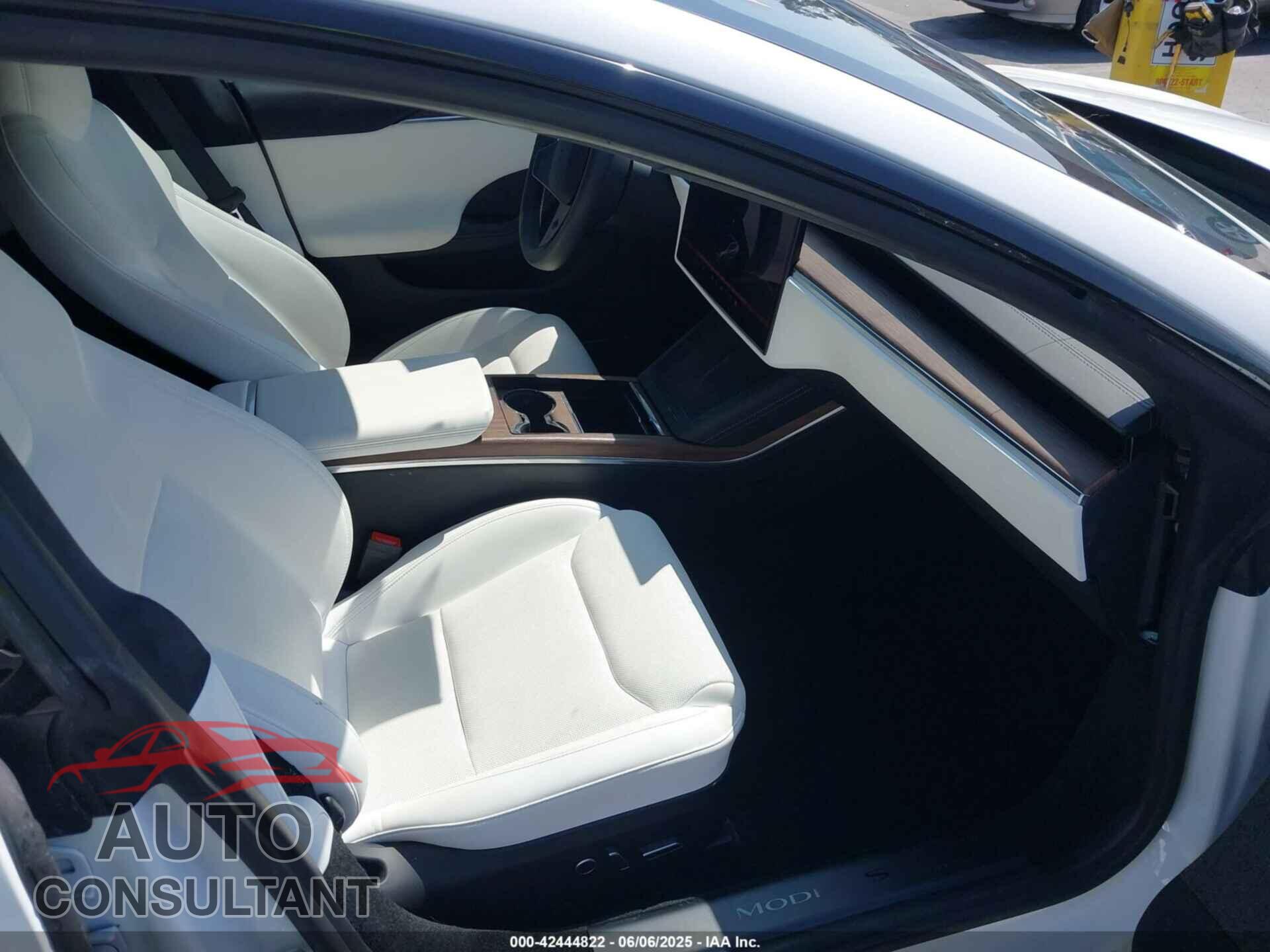 TESLA MODEL S 2022 - 5YJSA1E59NF463098