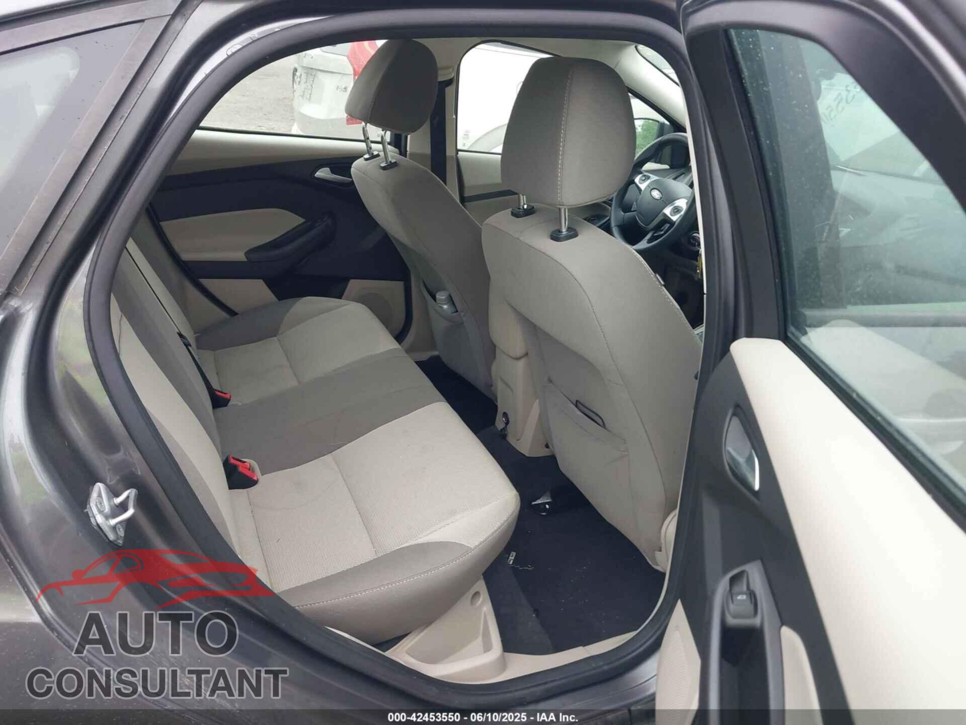 FORD FOCUS 2013 - 1FADP3F26DL215593