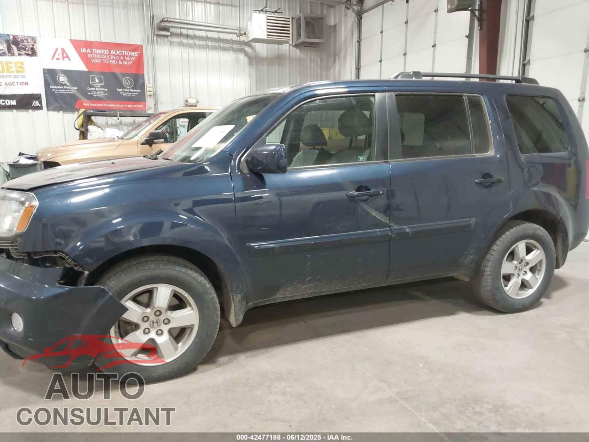 HONDA PILOT 2011 - 5FNYF4H59BB035018