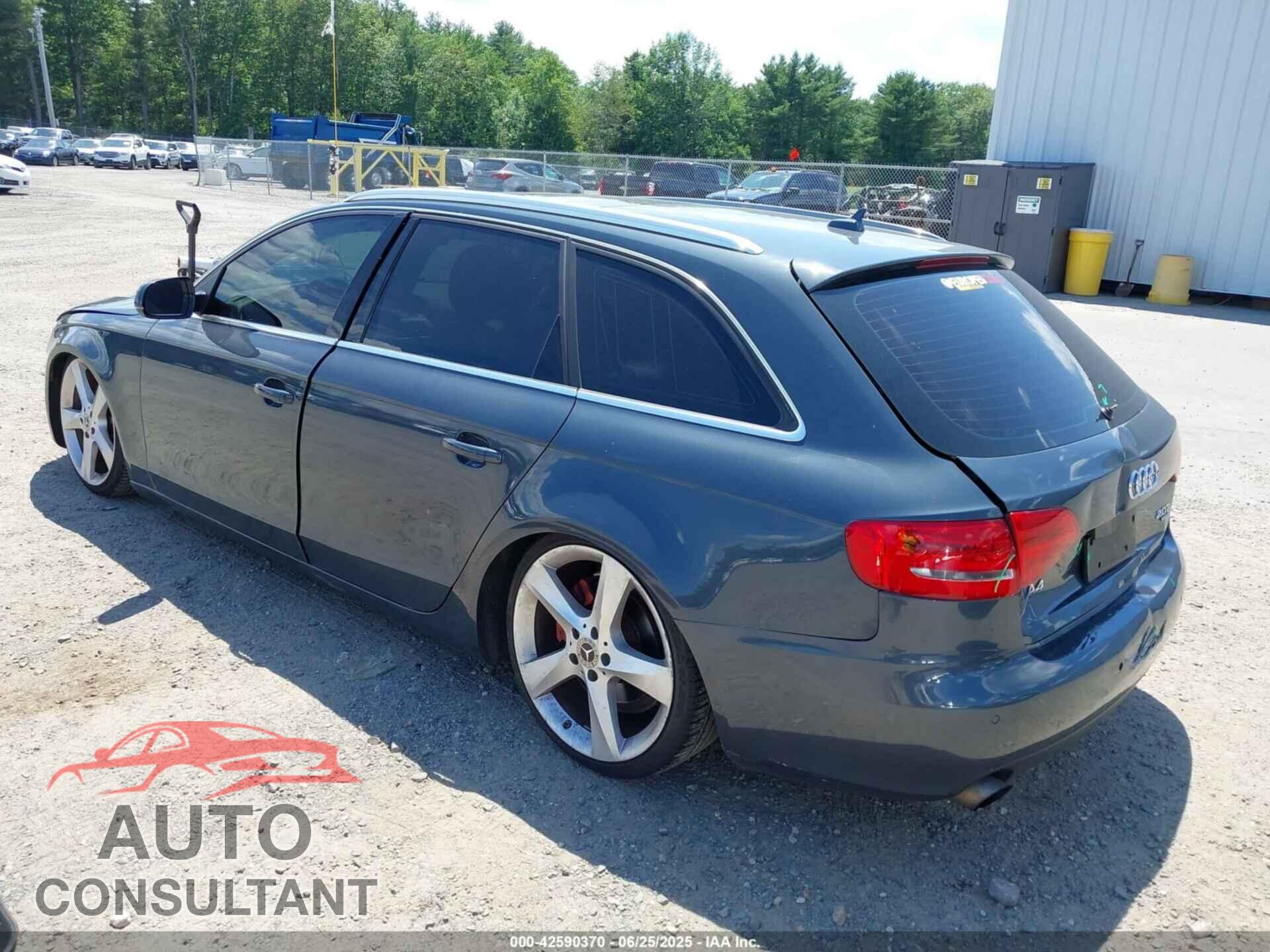 AUDI A4 2010 - WAUWFAFL5AA040311
