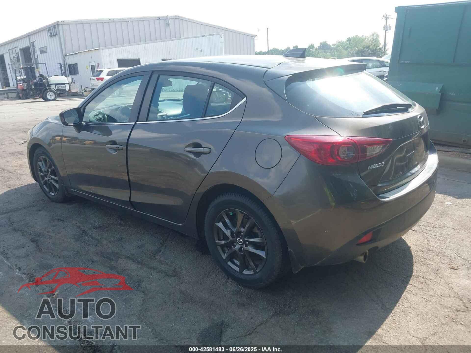 MAZDA MAZDA3 2015 - JM1BM1L77F1240726