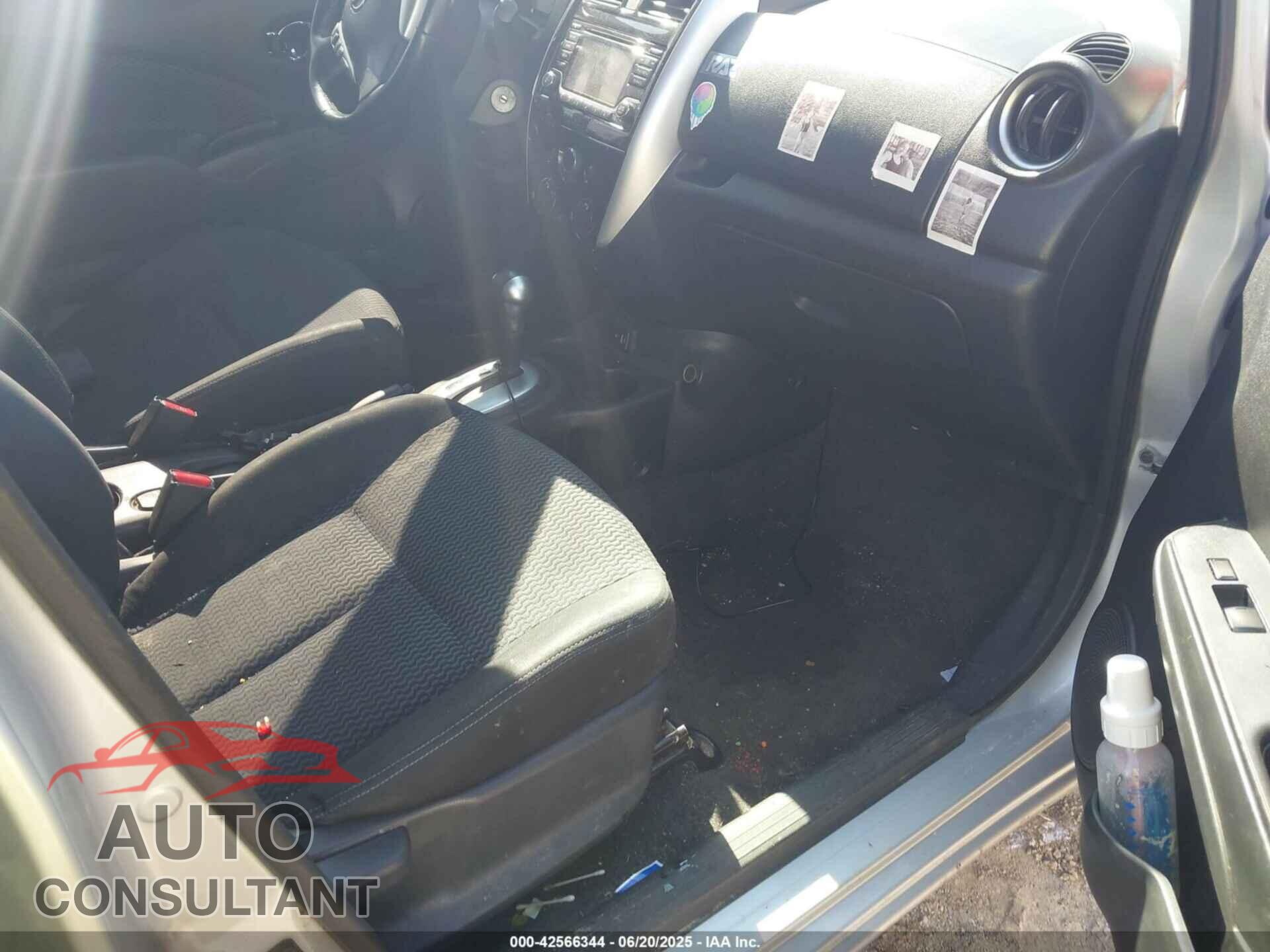 NISSAN VERSA NOTE 2017 - 3N1CE2CP5HL361759