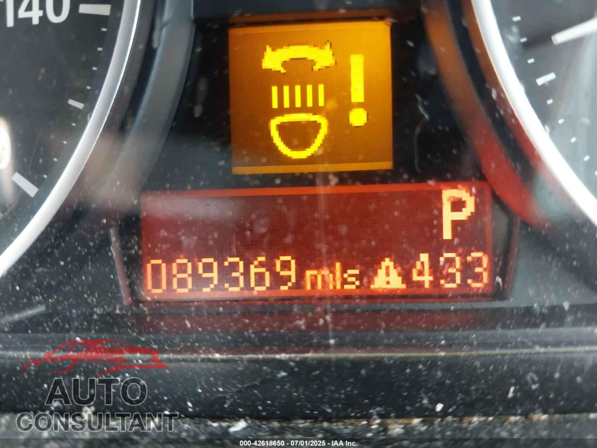 BMW 128I 2011 - WBAUL7C55BVM81052