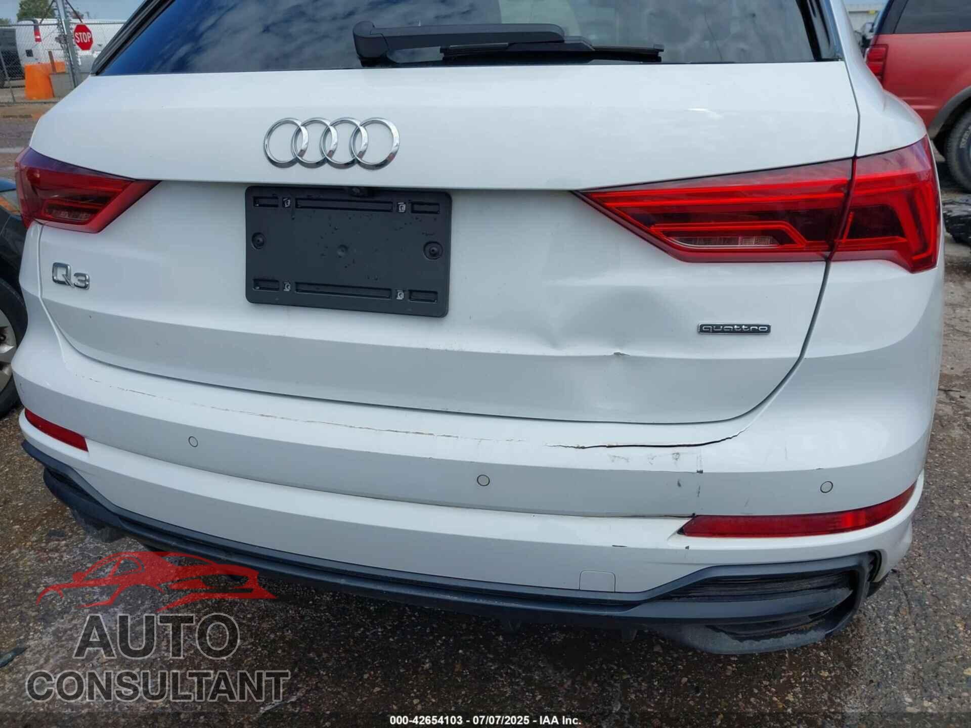AUDI Q3 2021 - WA1DECF30M1032463
