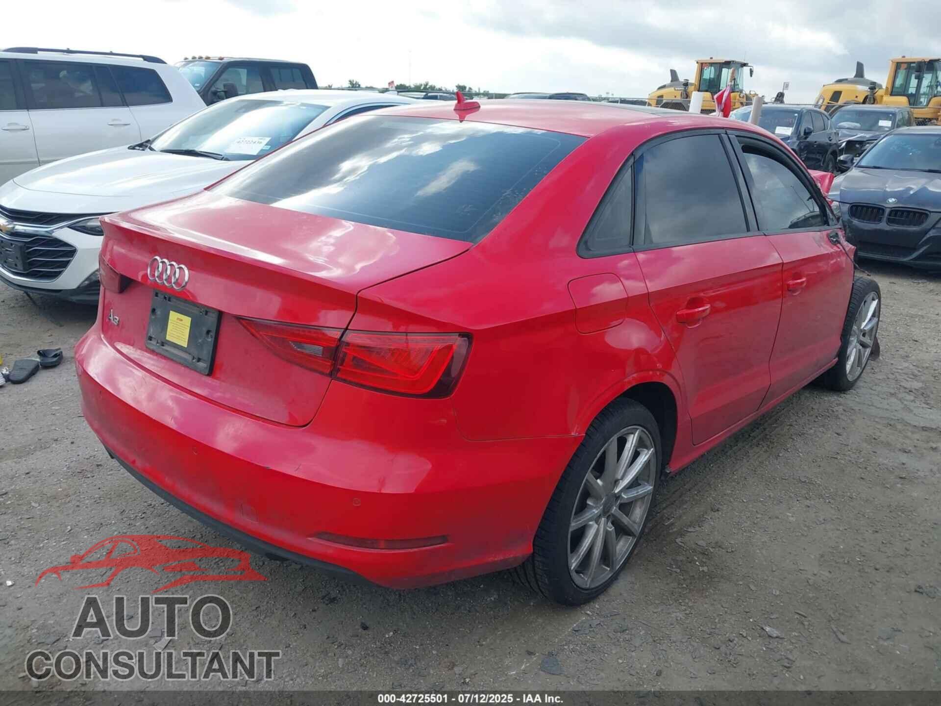 AUDI A3 2016 - WAUA7GFF5G1007872