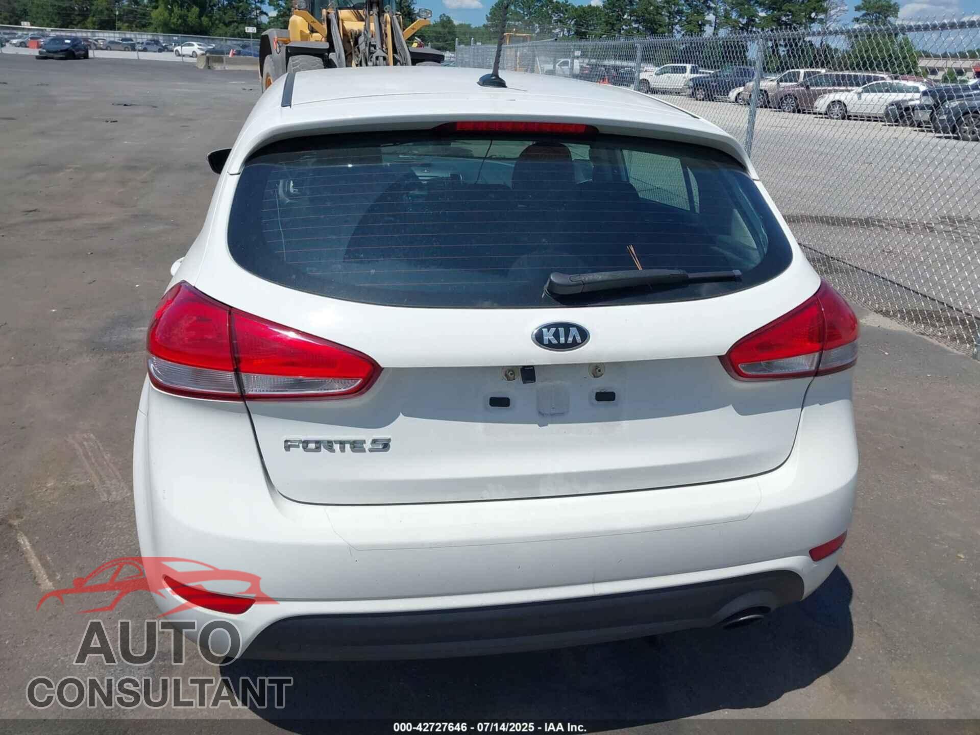 KIA FORTE 2017 - KNAFK5A86H5706083
