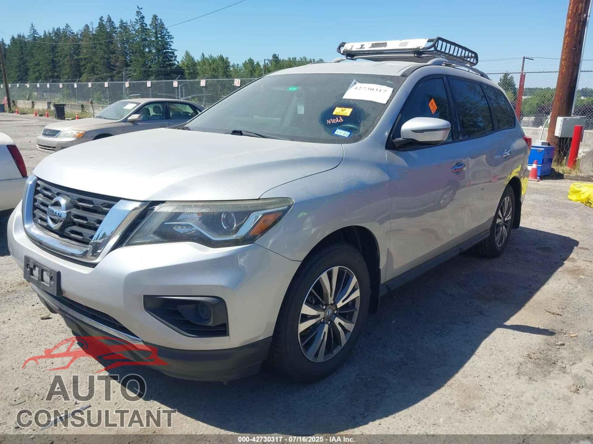 NISSAN PATHFINDER 2017 - 5N1DR2MN4HC671007