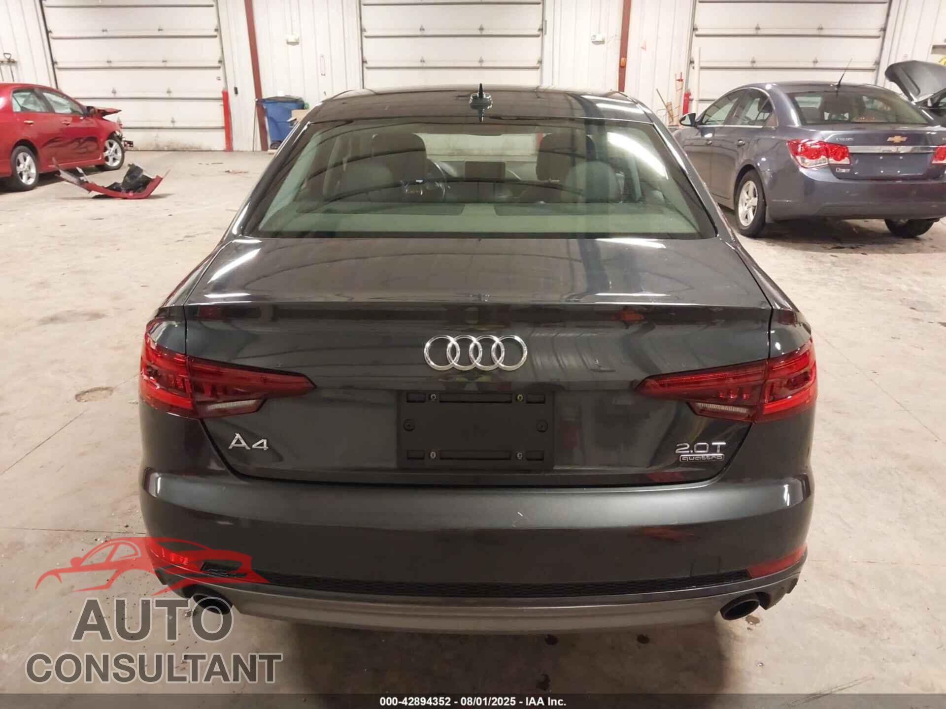 AUDI A4 2018 - WAUDNAF47JA215032