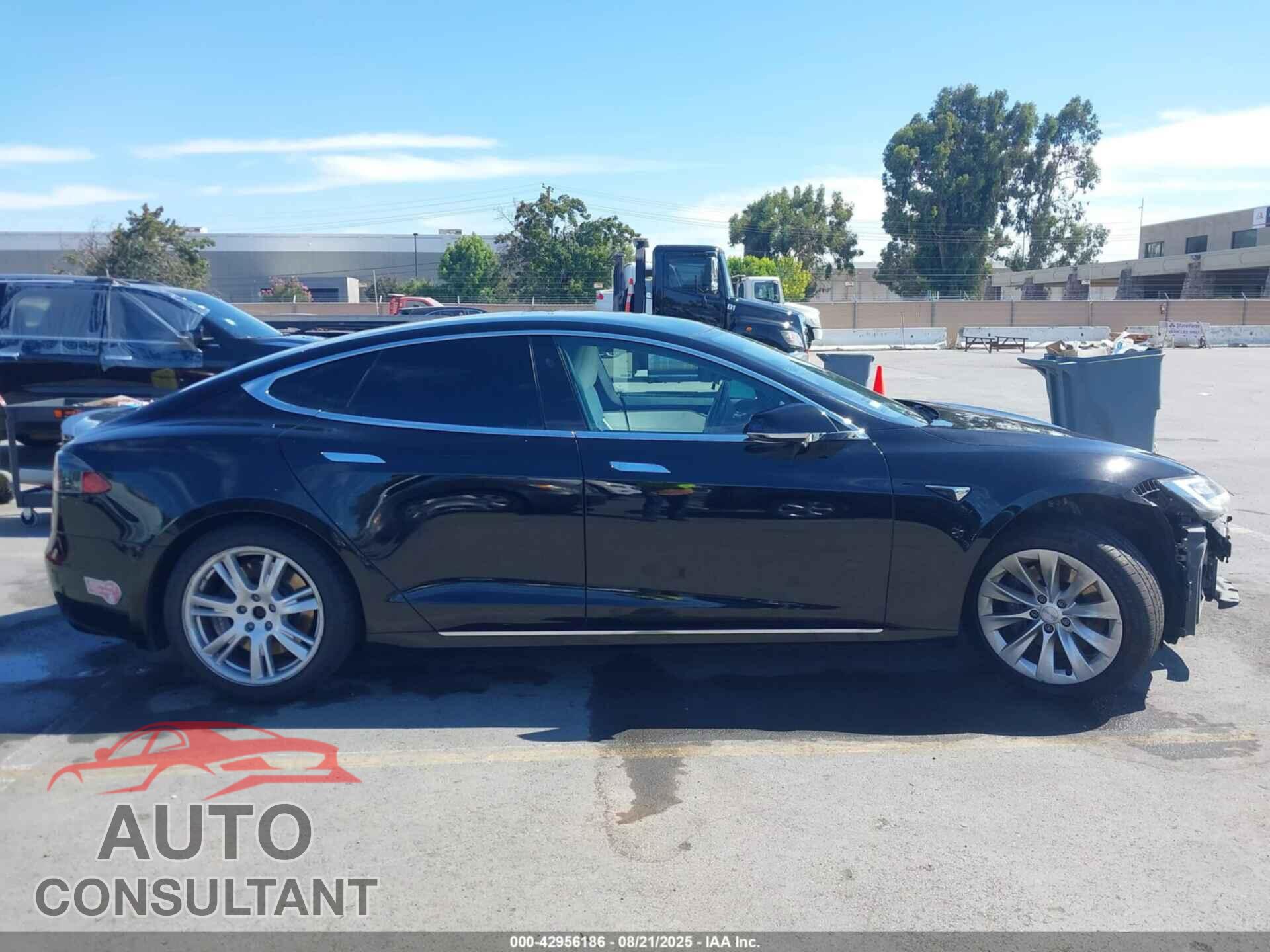 TESLA MODEL S 2020 - 5YJSA1E23LF413056