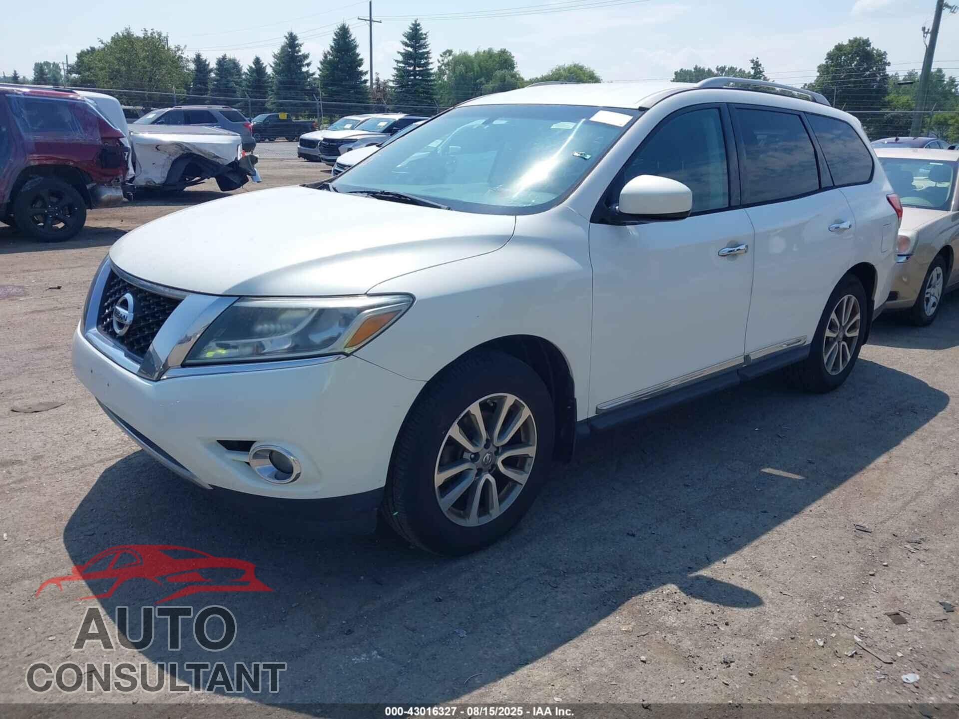 NISSAN PATHFINDER 2013 - 5N1AR2MM0DC681635
