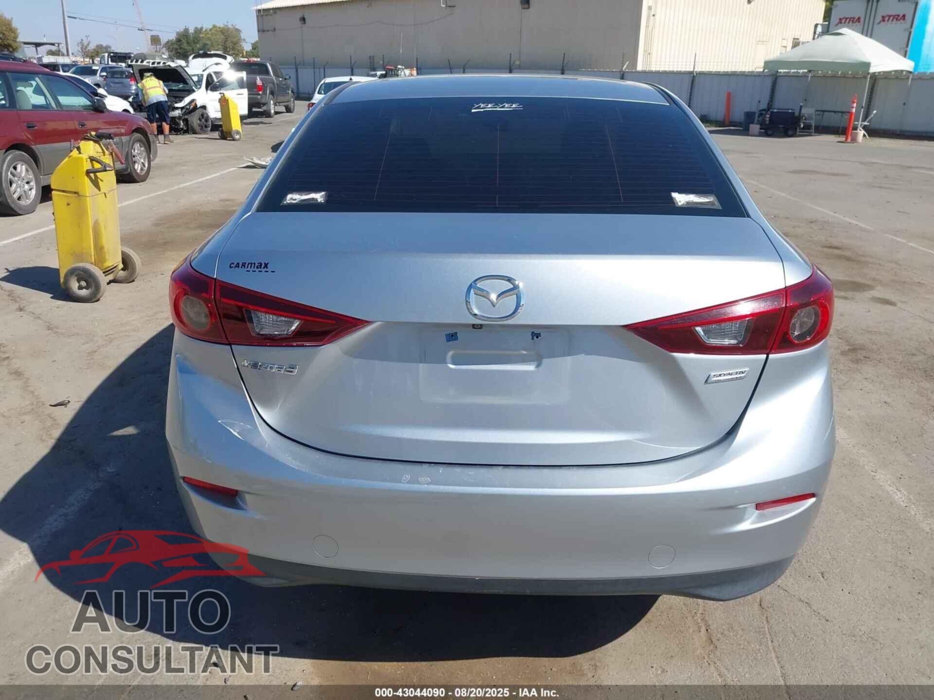MAZDA MAZDA3 2017 - 3MZBN1U78HM115510
